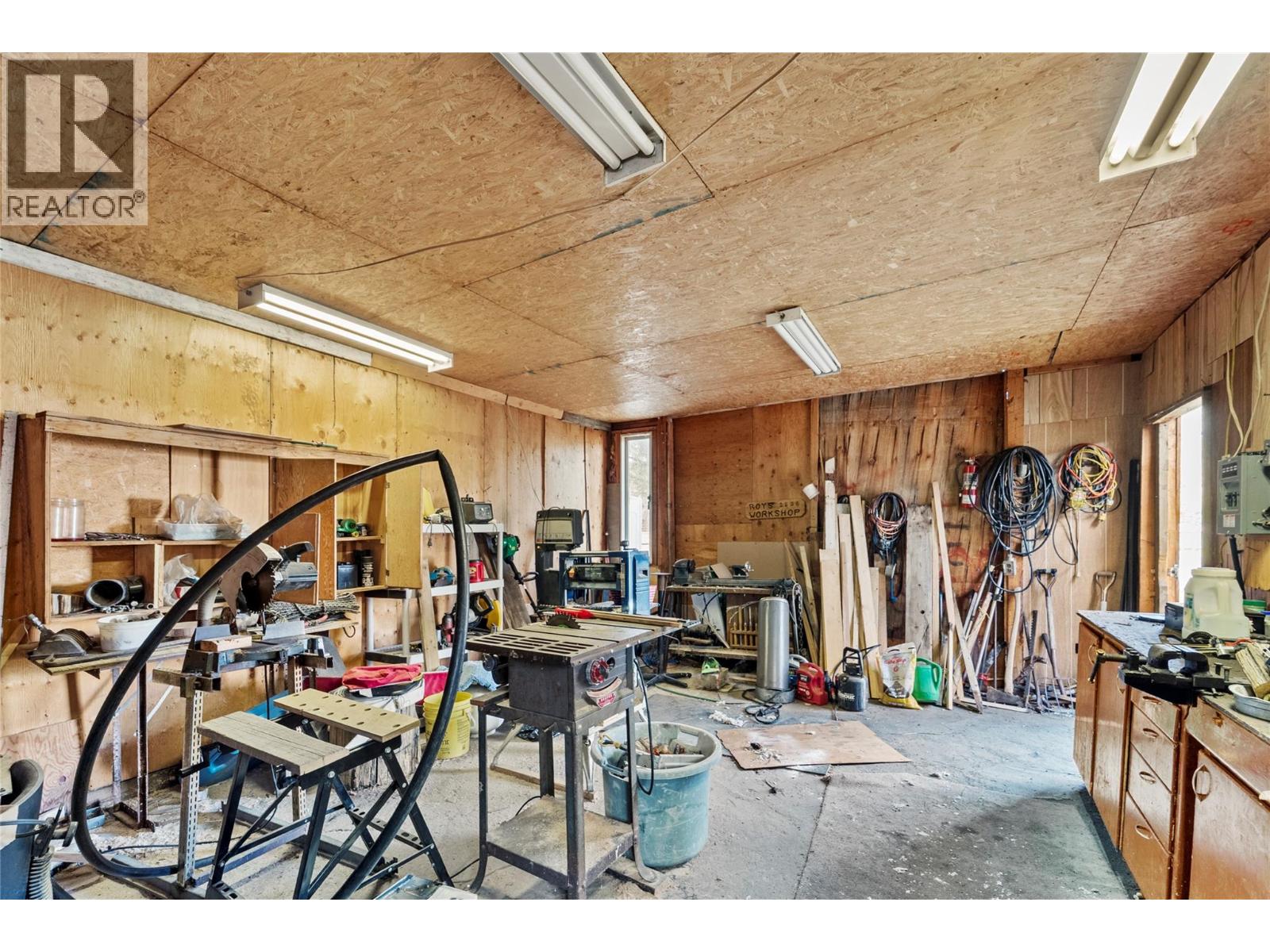 2536 Kinvig Street - 37