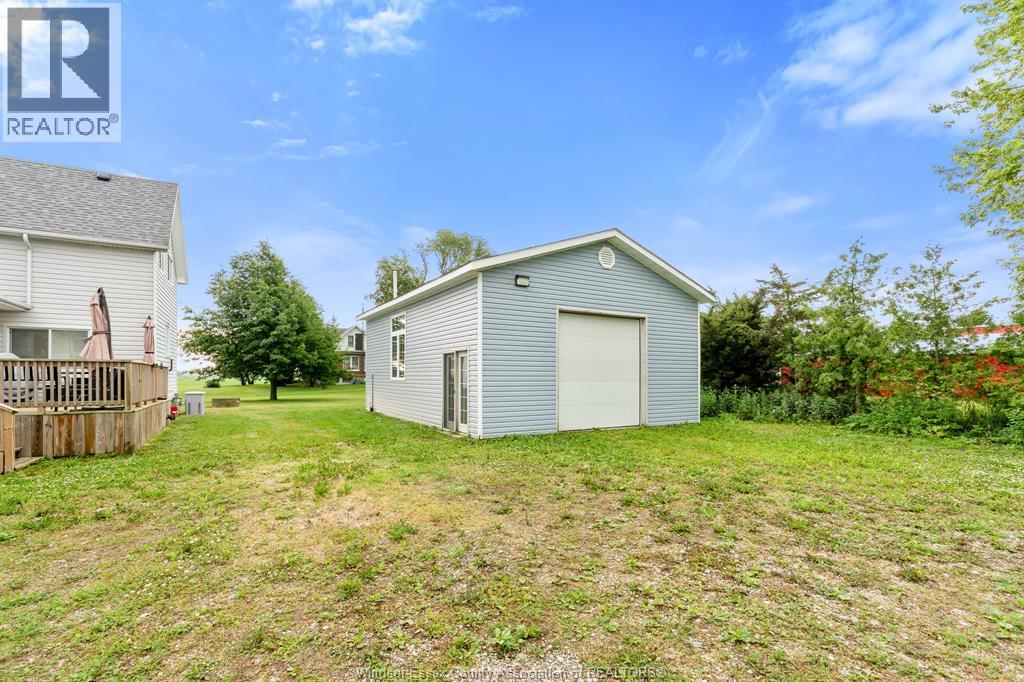 18332 ERIEAU ROAD - 22