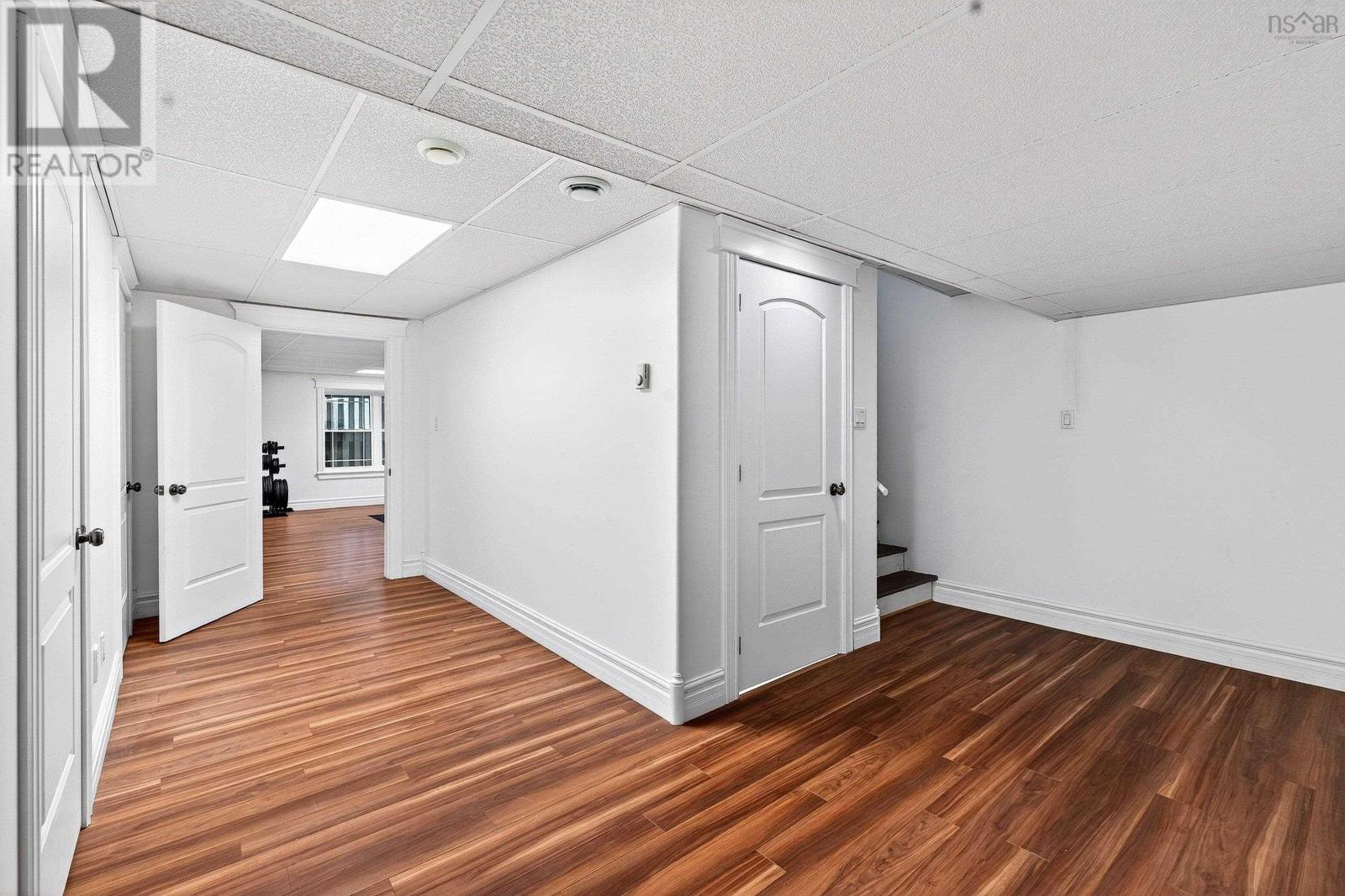 26 Cambridge Drive - 36