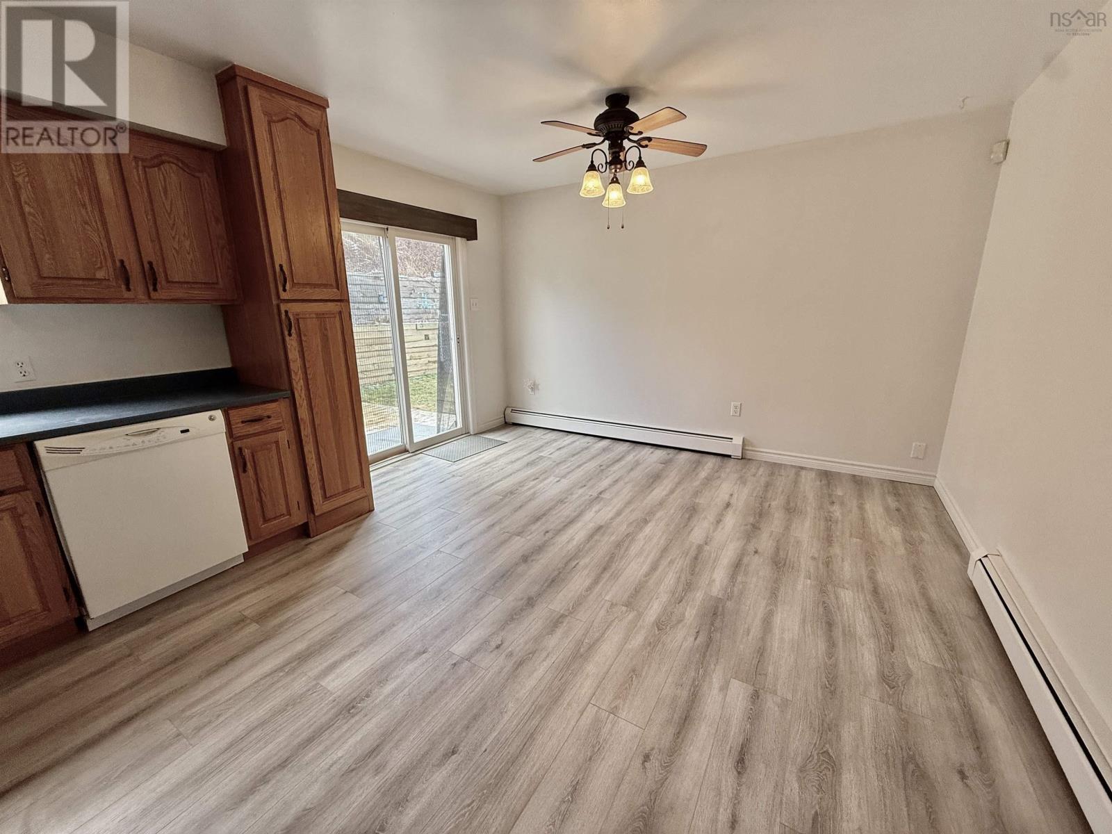 Property 10 of 32 of 16 Albany Terrace