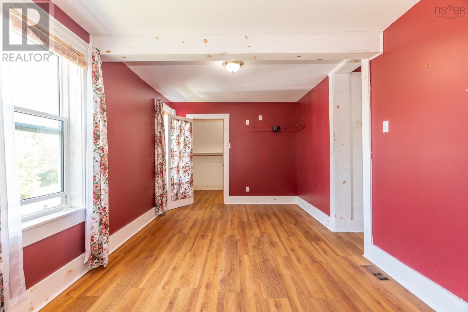 7498 HIGHWAY 340 - 32