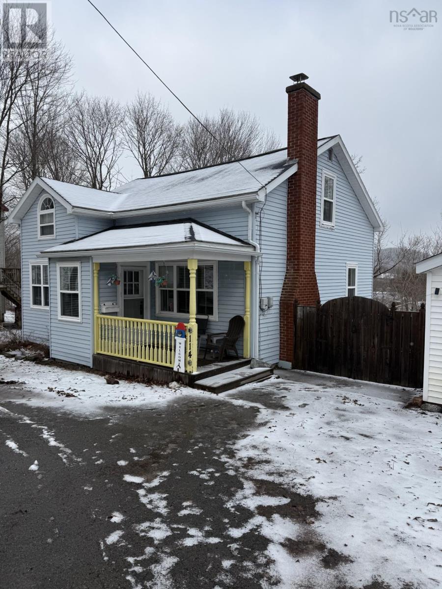 Property photo of 114 HAWTHORNE STREET, ANTIGONISH, N.S.
