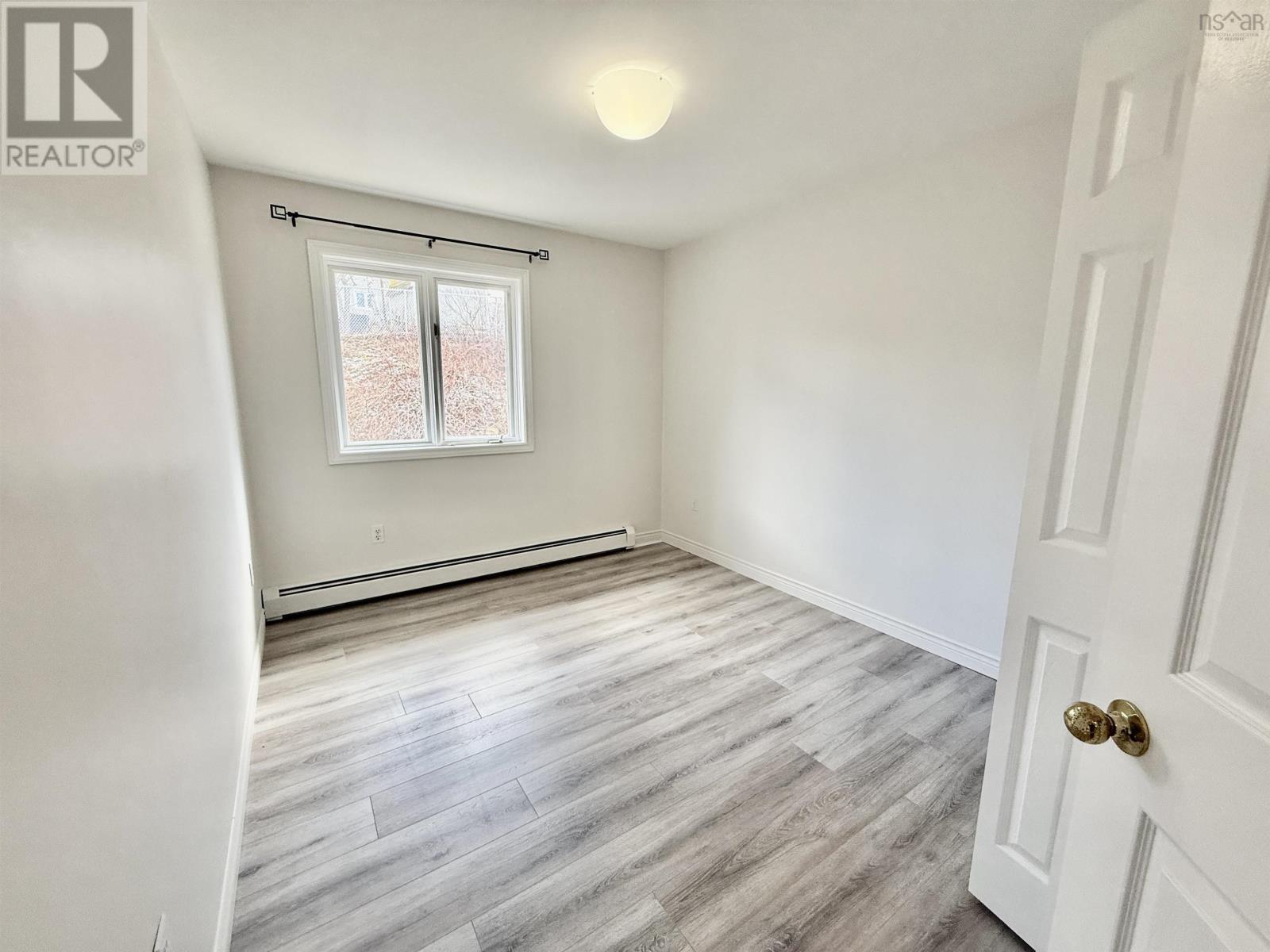 Property 18 of 32 of 16 Albany Terrace