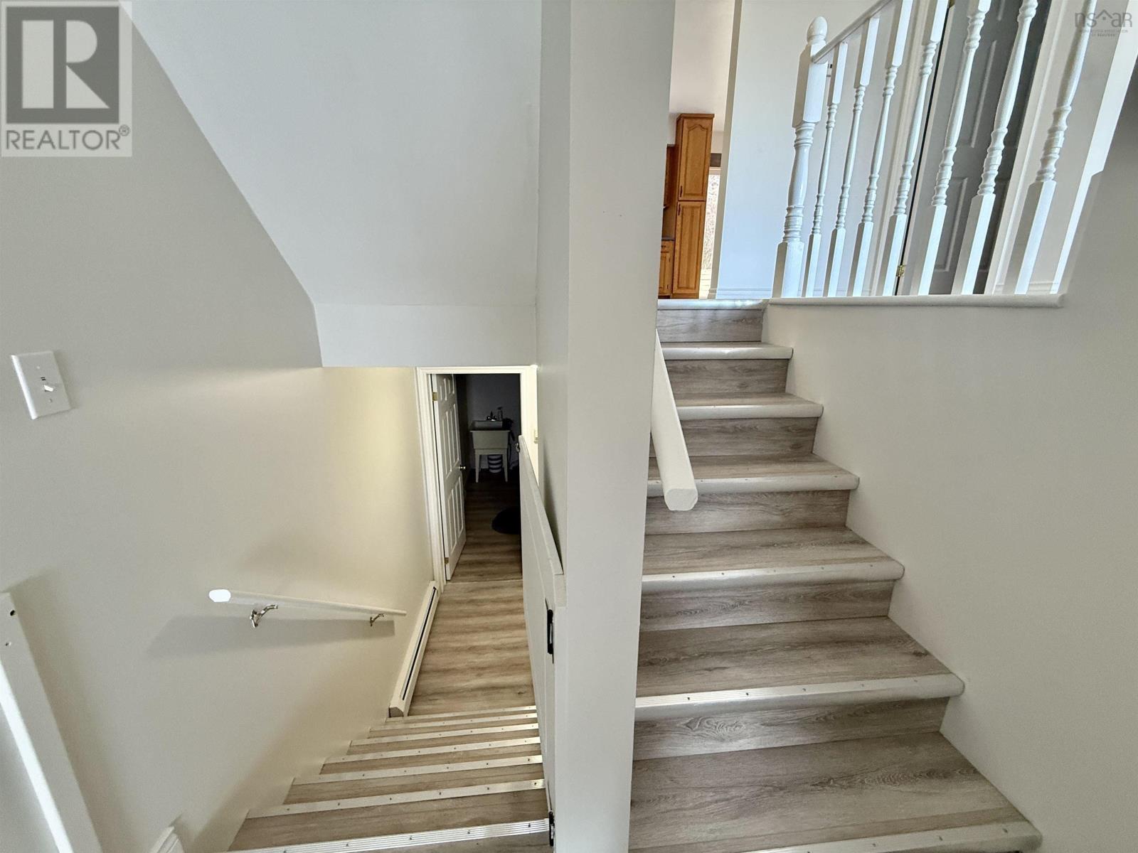 Property 2 of 32 of 16 Albany Terrace