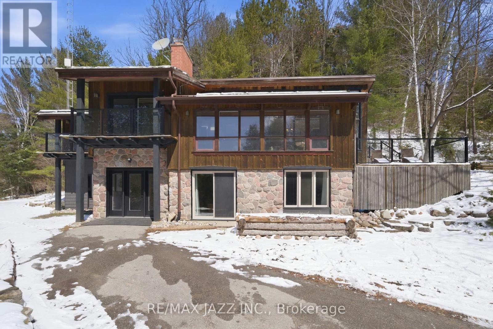 4204 CONCESSION ROAD 8