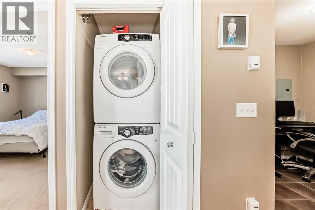 Single Family House for Sale in   Country Village Manor NE Country Hills Village Calgary 