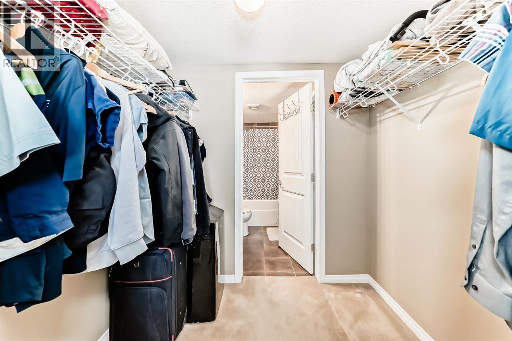 Single Family House for Sale in   Country Village Manor NE Country Hills Village Calgary 