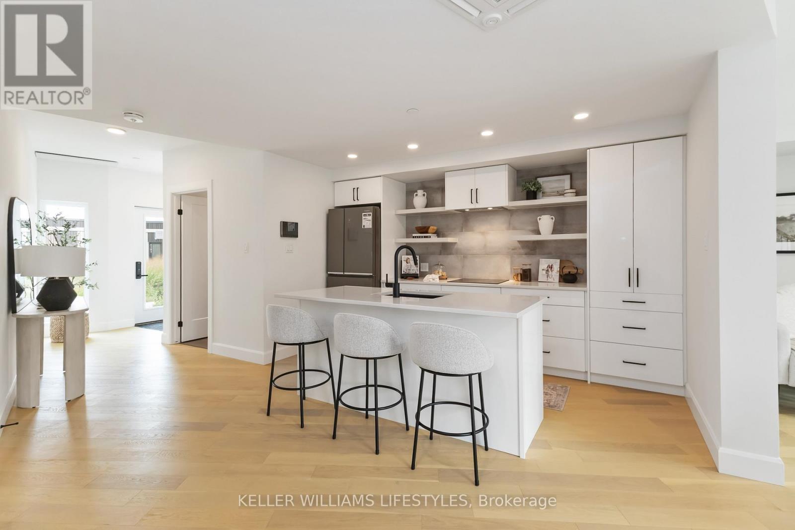 #A110 2062 LUMEN DRIVE - 11