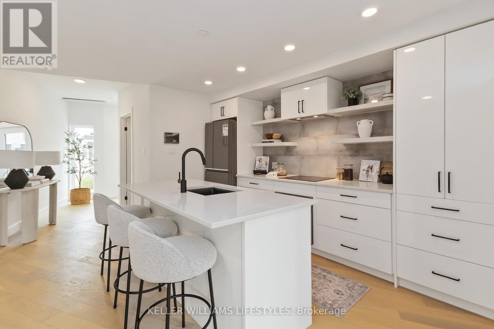 #A110 2062 LUMEN DRIVE - 12