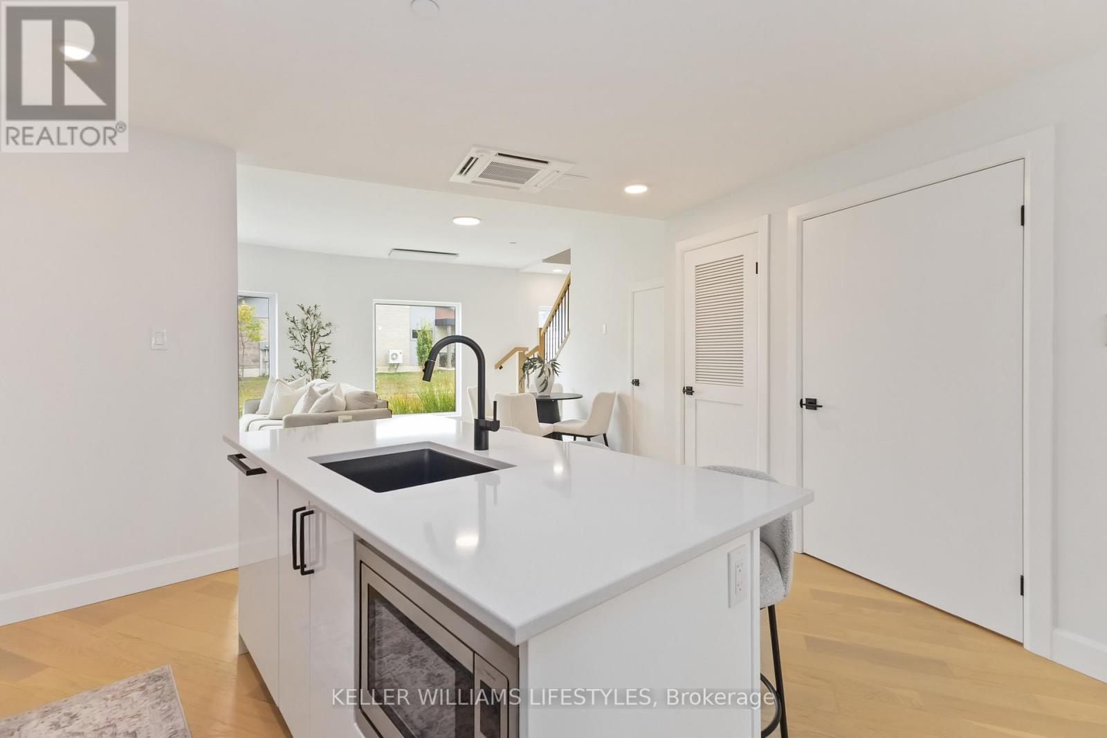 #A110 2062 LUMEN DRIVE - 14