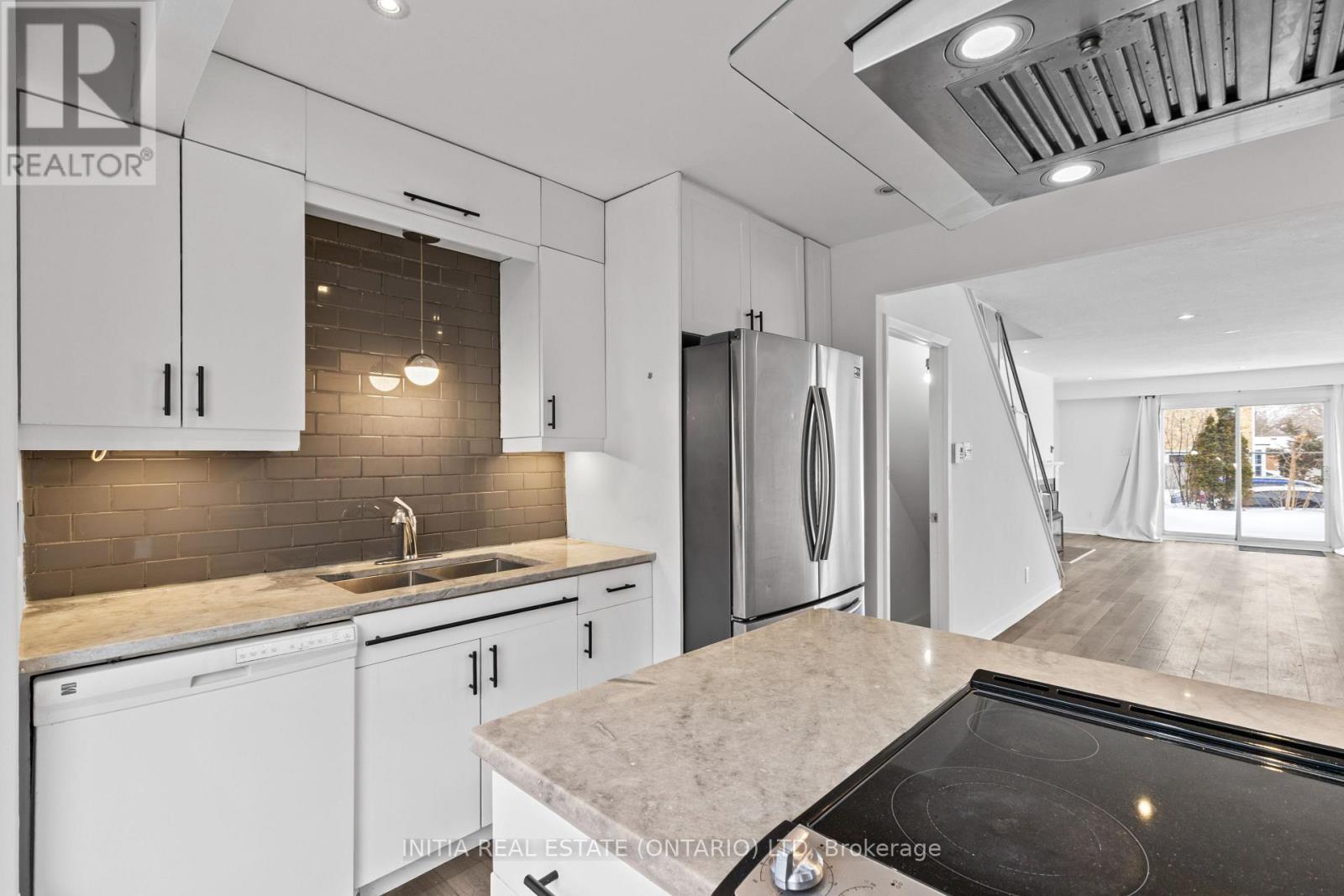 55 ARBOUR GLEN CRESCENT - 6