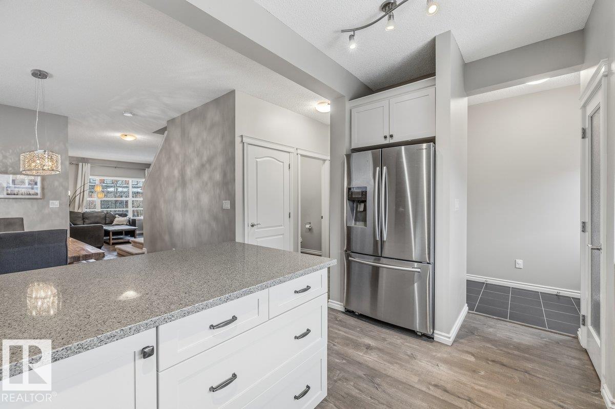 664 SECORD BV NW, Edmonton