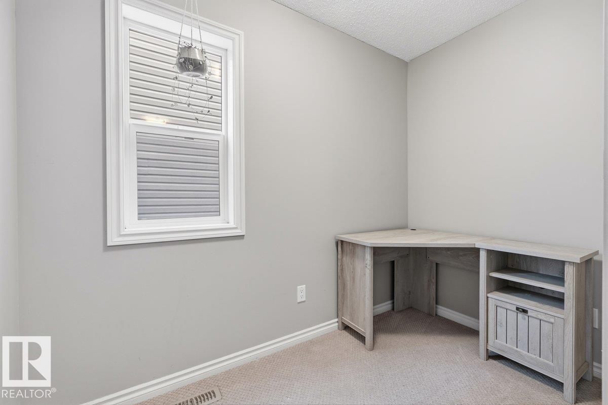 664 SECORD BV NW, Edmonton