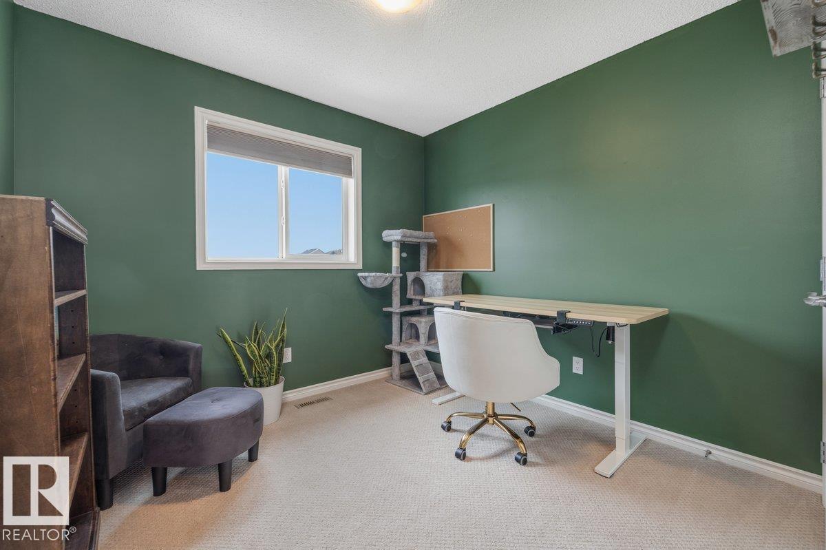 664 SECORD BV NW, Edmonton