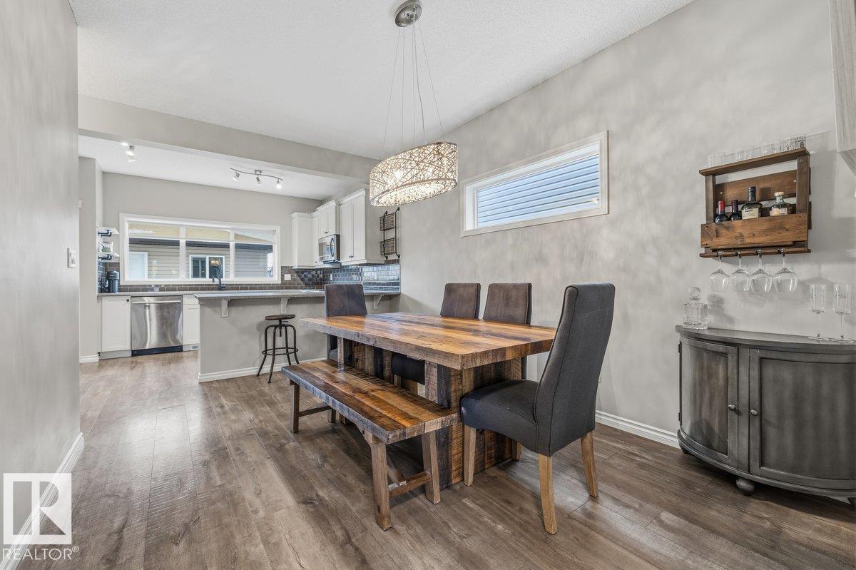 664 SECORD BV NW, Edmonton