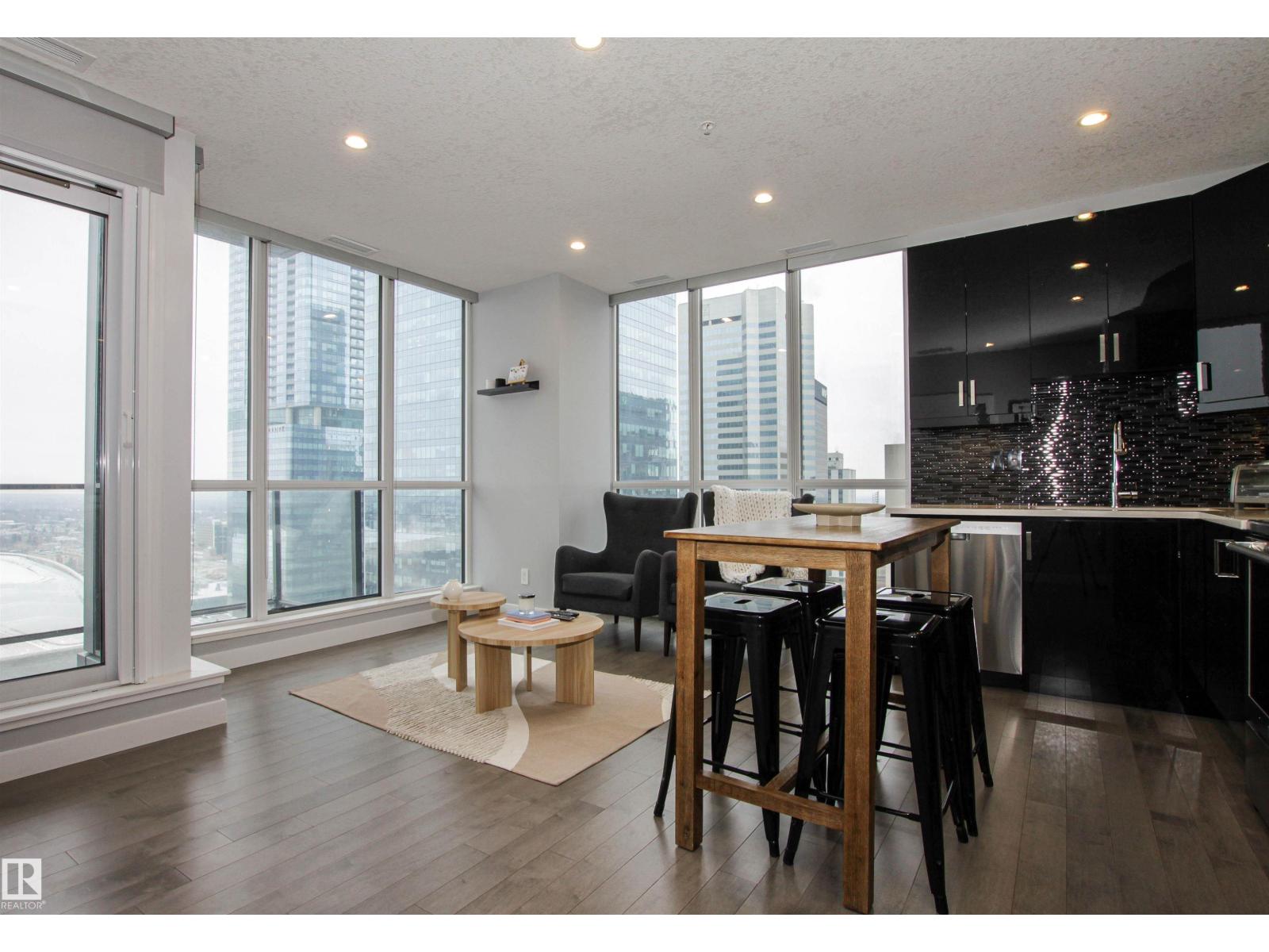 #2003 10238 103 ST NW, Edmonton