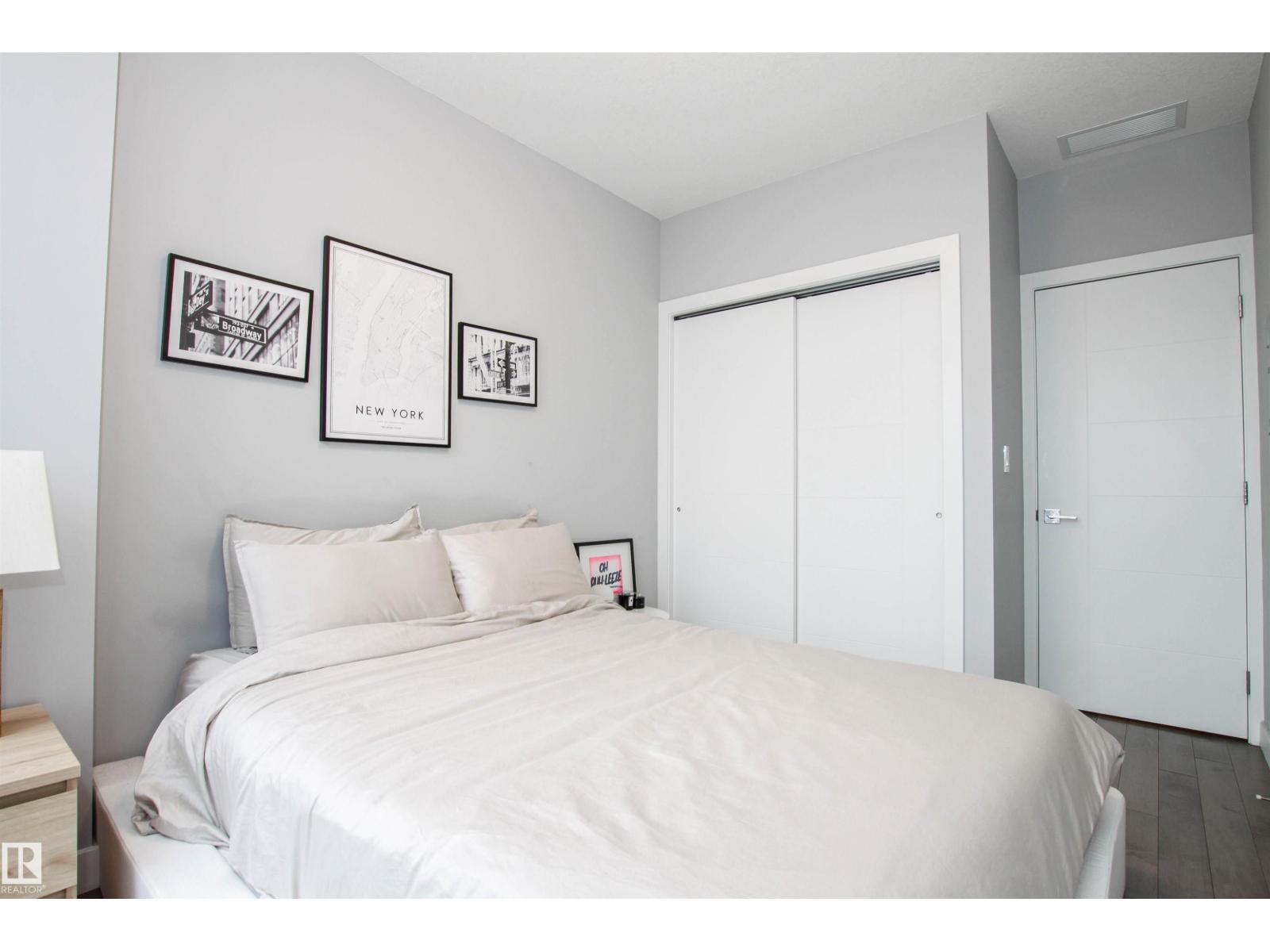 #2003 10238 103 ST NW, Edmonton