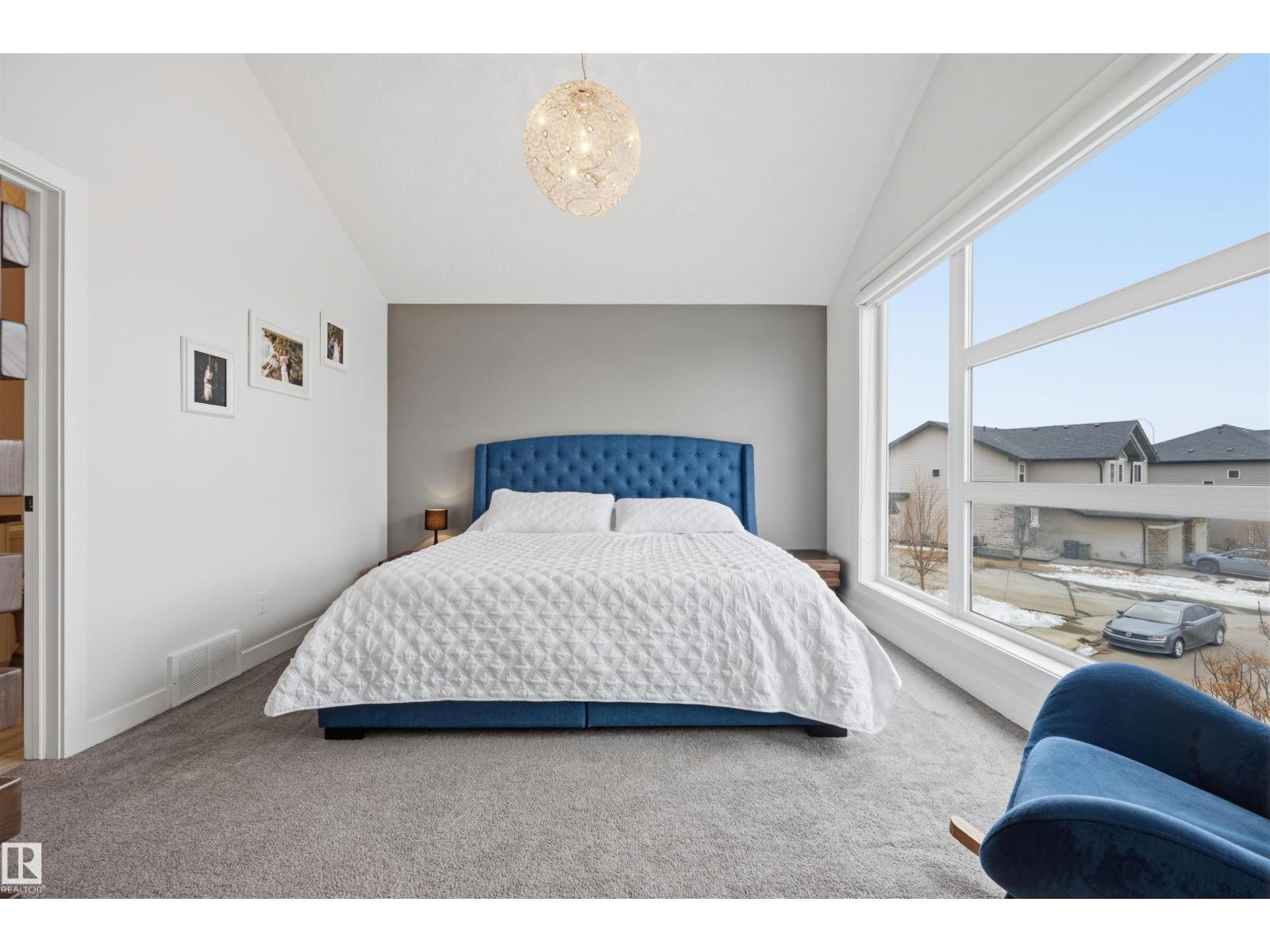 7123 CARDINAL WY SW, Edmonton