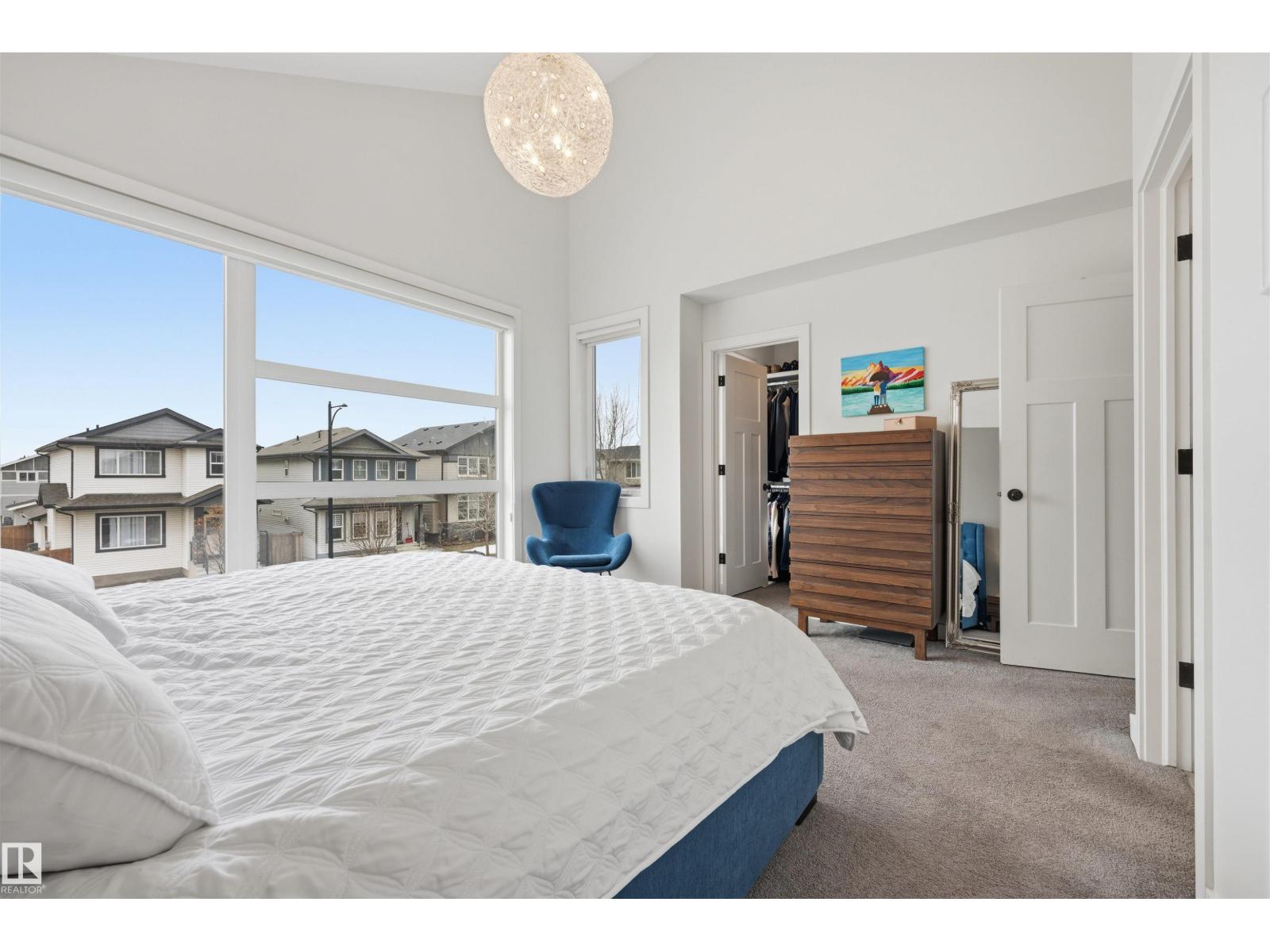 7123 CARDINAL WY SW, Edmonton