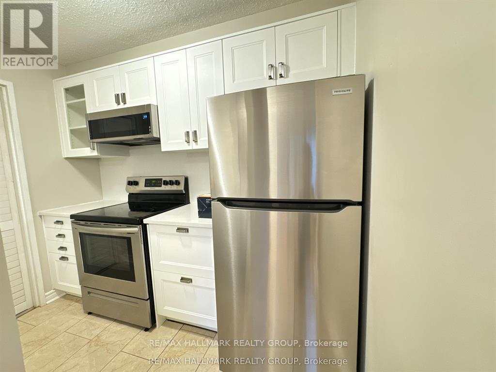 #104 191 PARKDALE AVENUE - 10