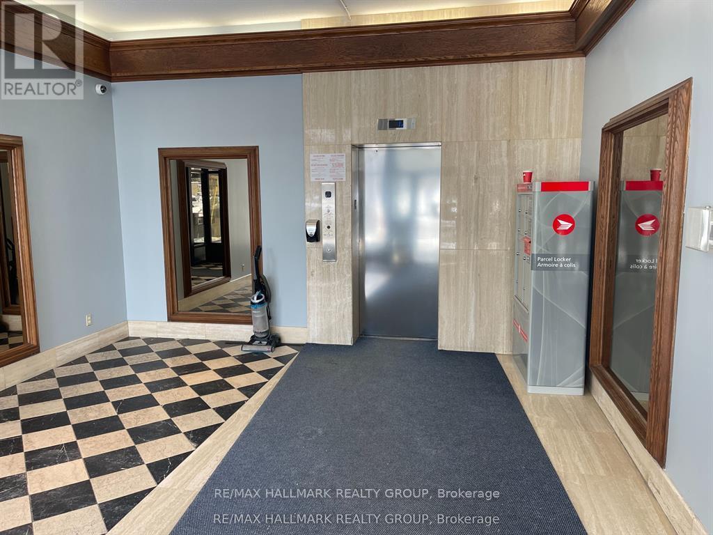 #104 191 PARKDALE AVENUE - 3