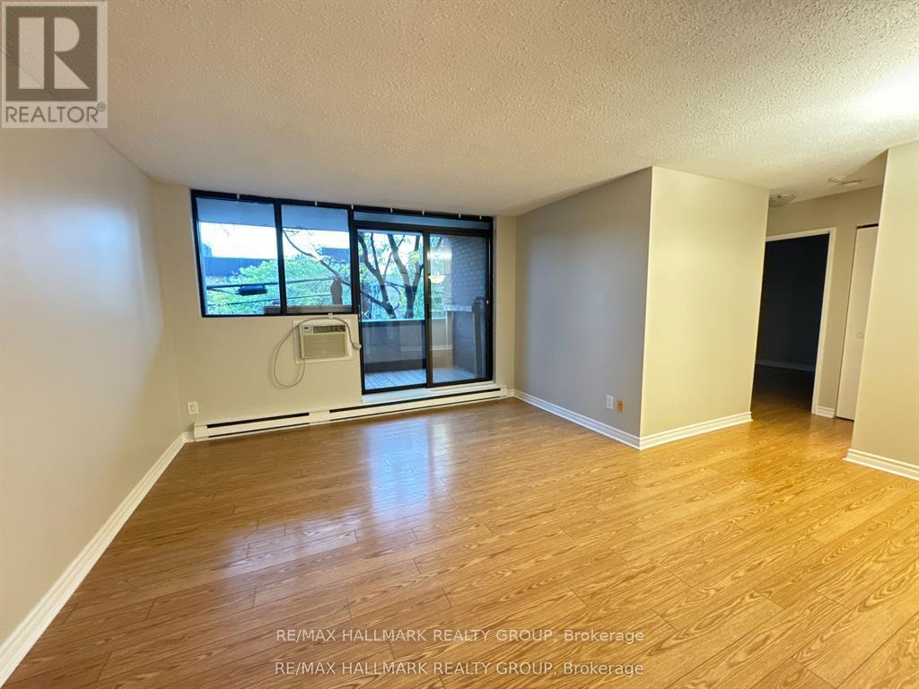 #104 191 PARKDALE AVENUE - 7