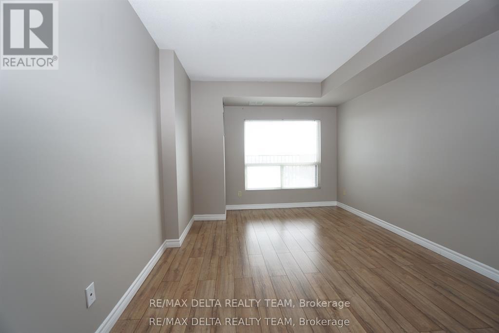 1506 - 545 ST LAURENT BOULEVARD — photo 13