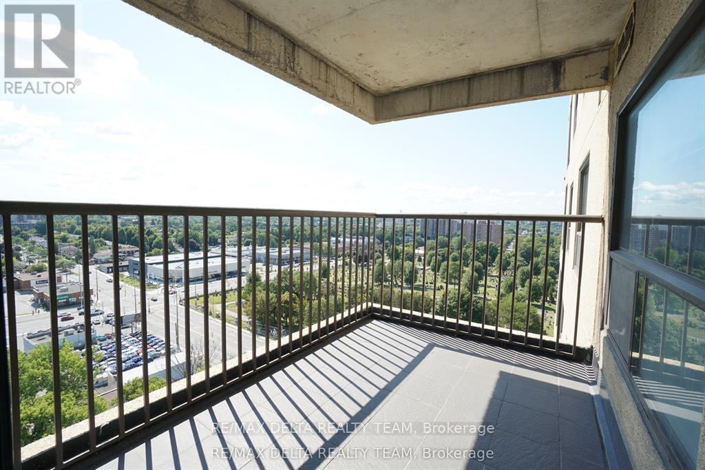 Spacious balcony with amazing views