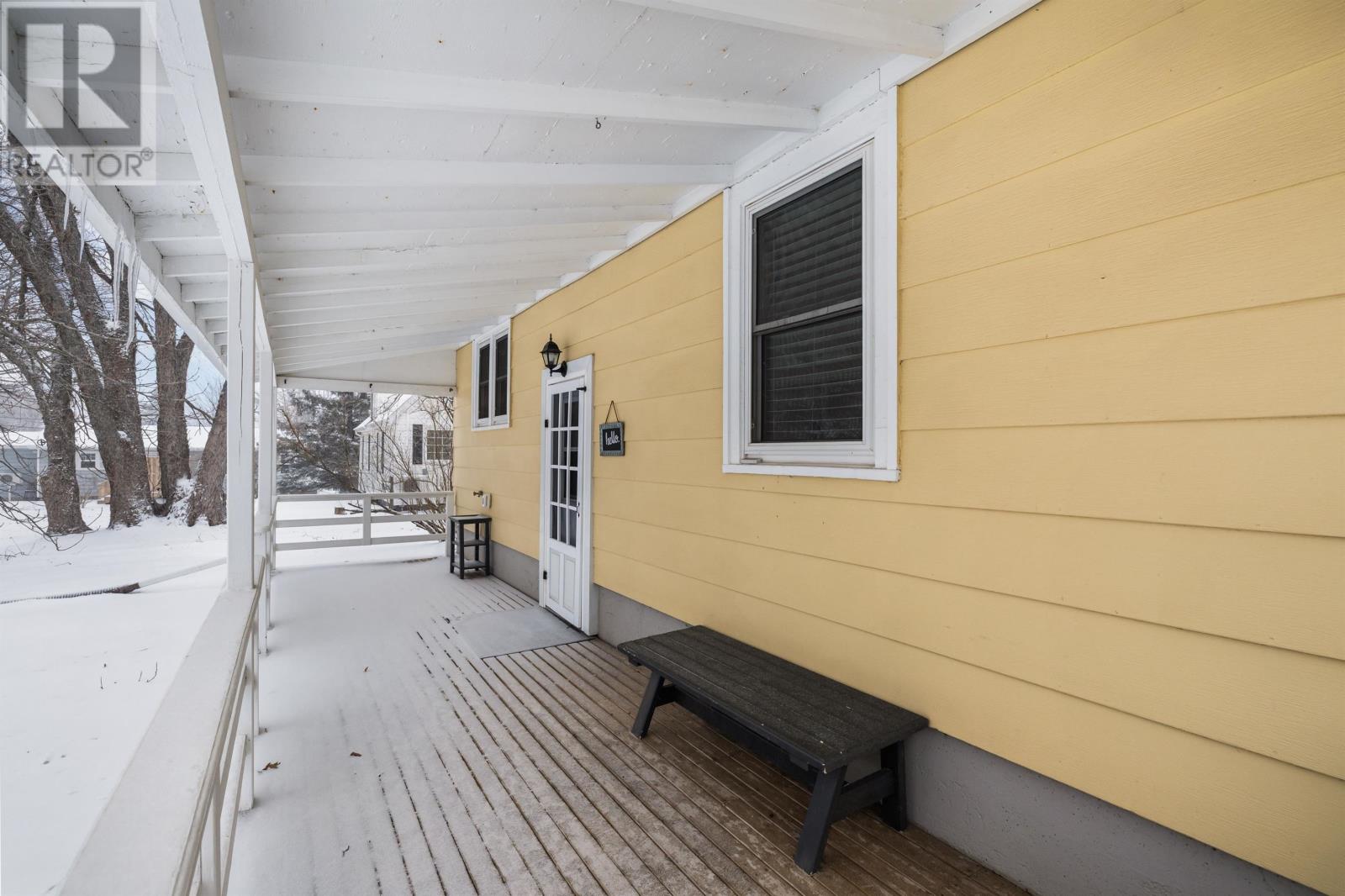 152 MOUNT EDWARD ROAD - 29