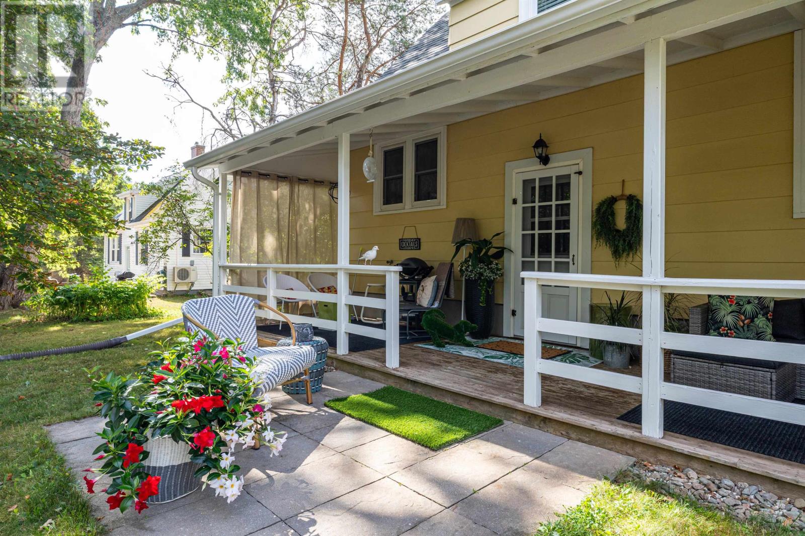 152 MOUNT EDWARD ROAD - 41