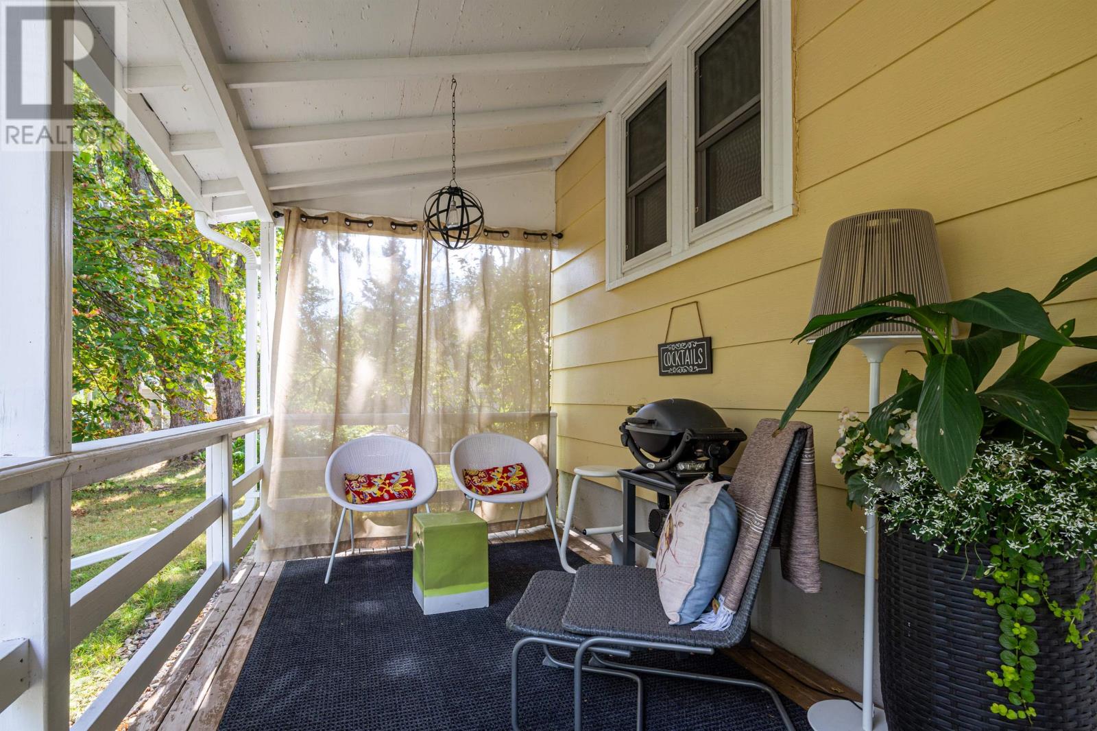 152 MOUNT EDWARD ROAD - 43