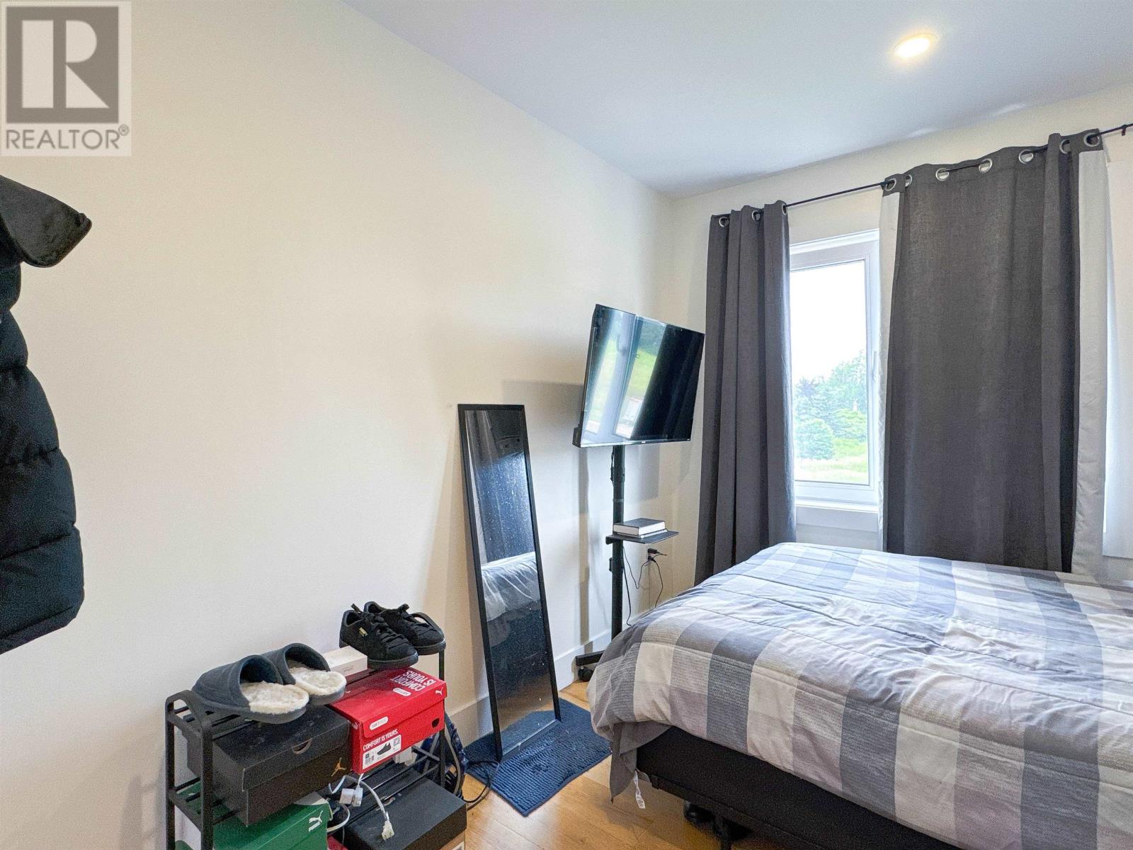 14 Enderis Lane - 18
