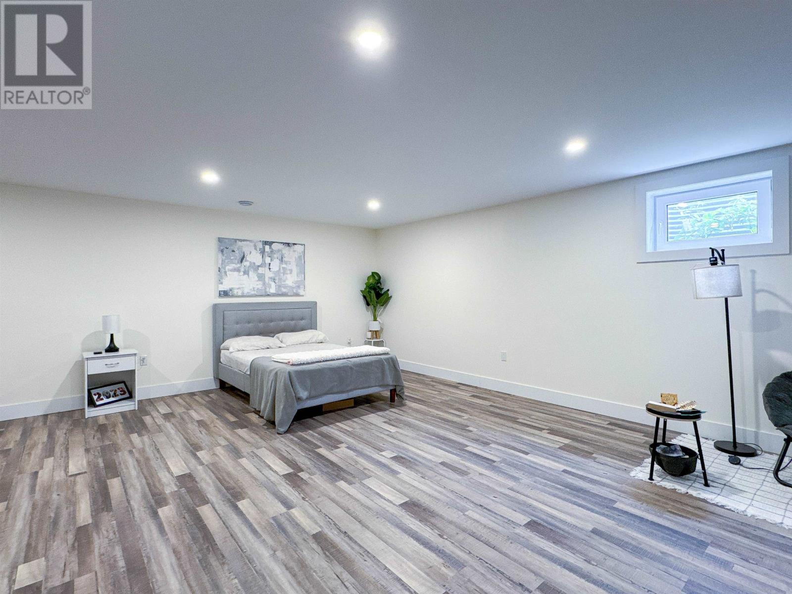 14 Enderis Lane - 23