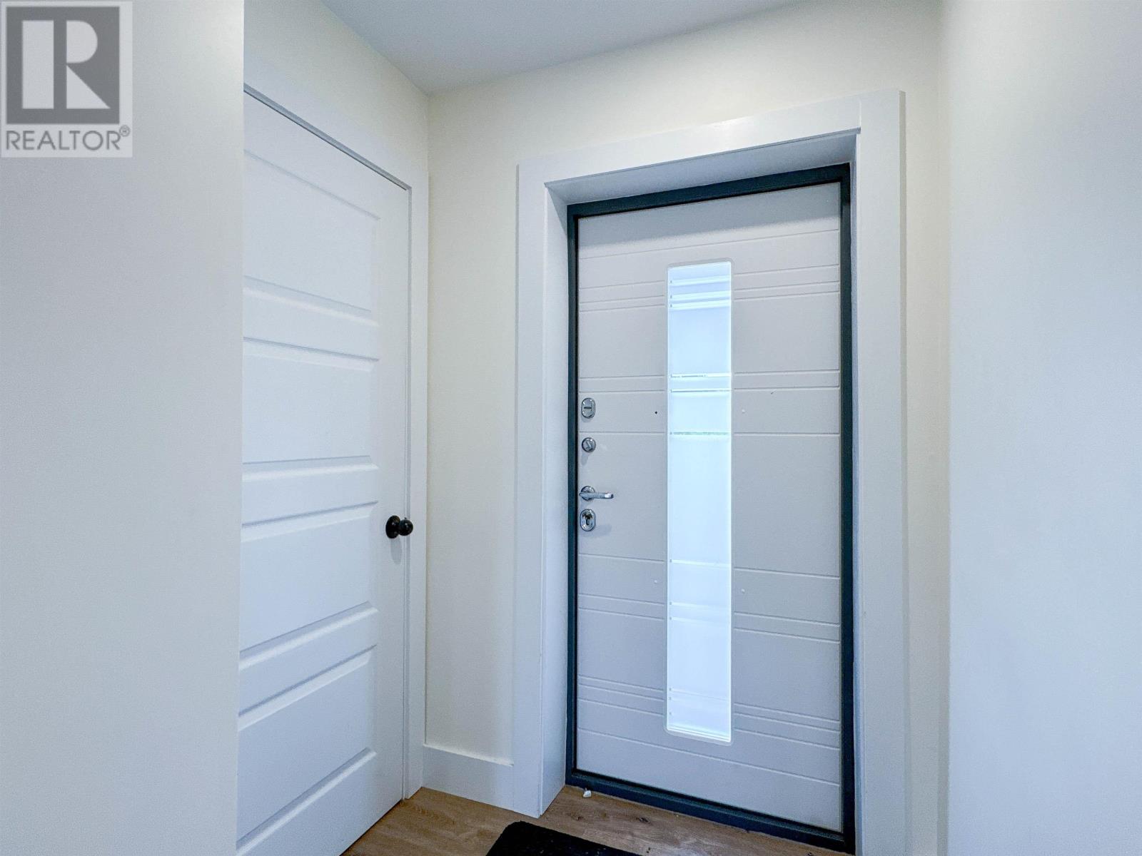 14 Enderis Lane - 6