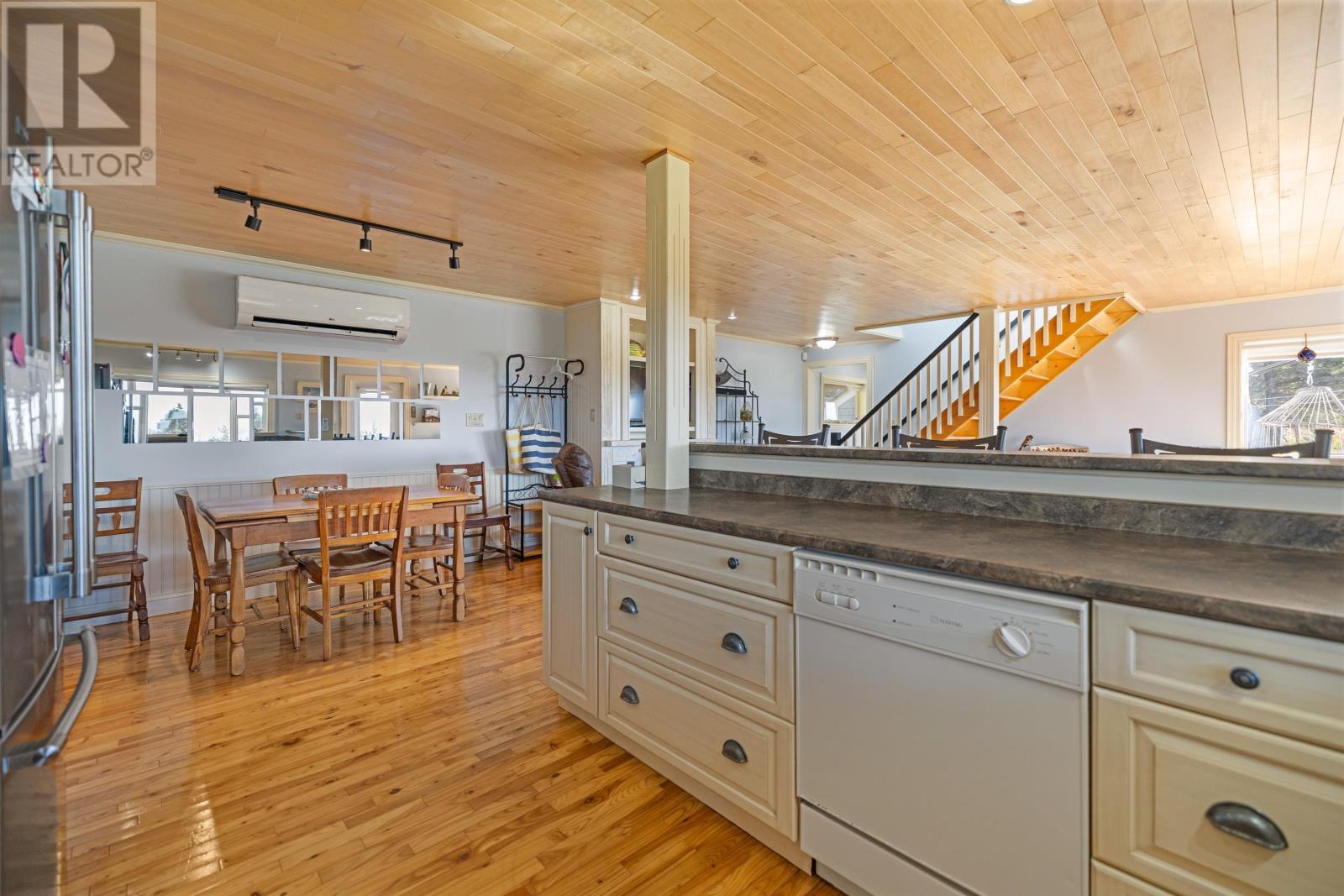 294 BRUCE POINT ROAD - 17