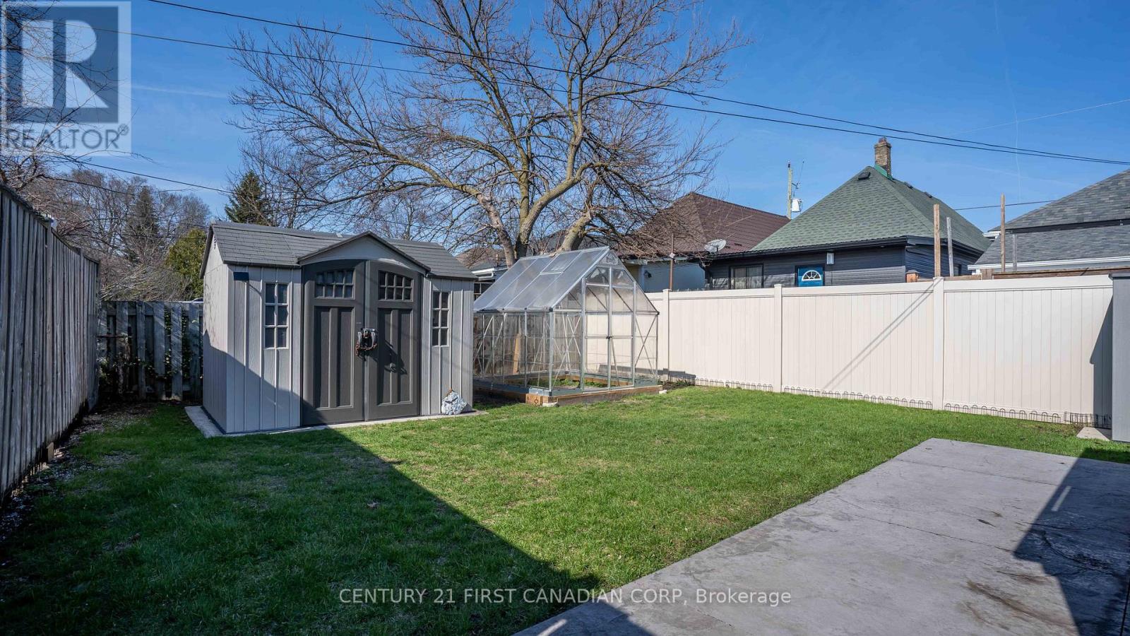 706 NELSON STREET Property Photo