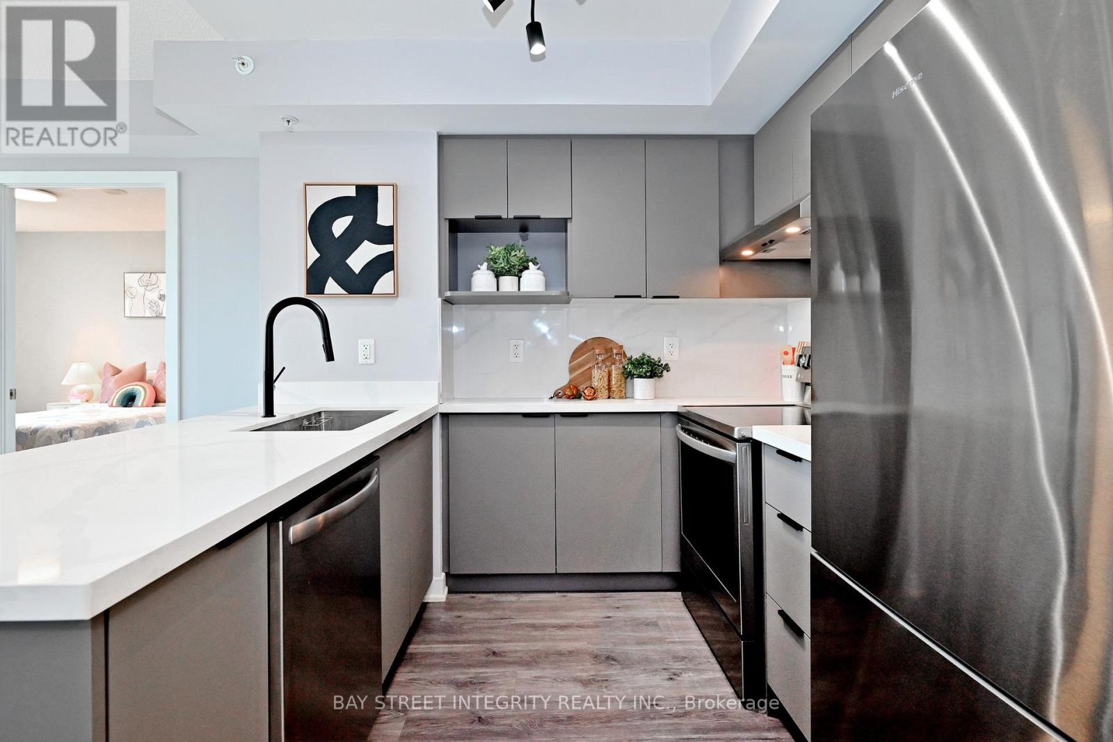 #1701 5740 YONGE STREET - 15