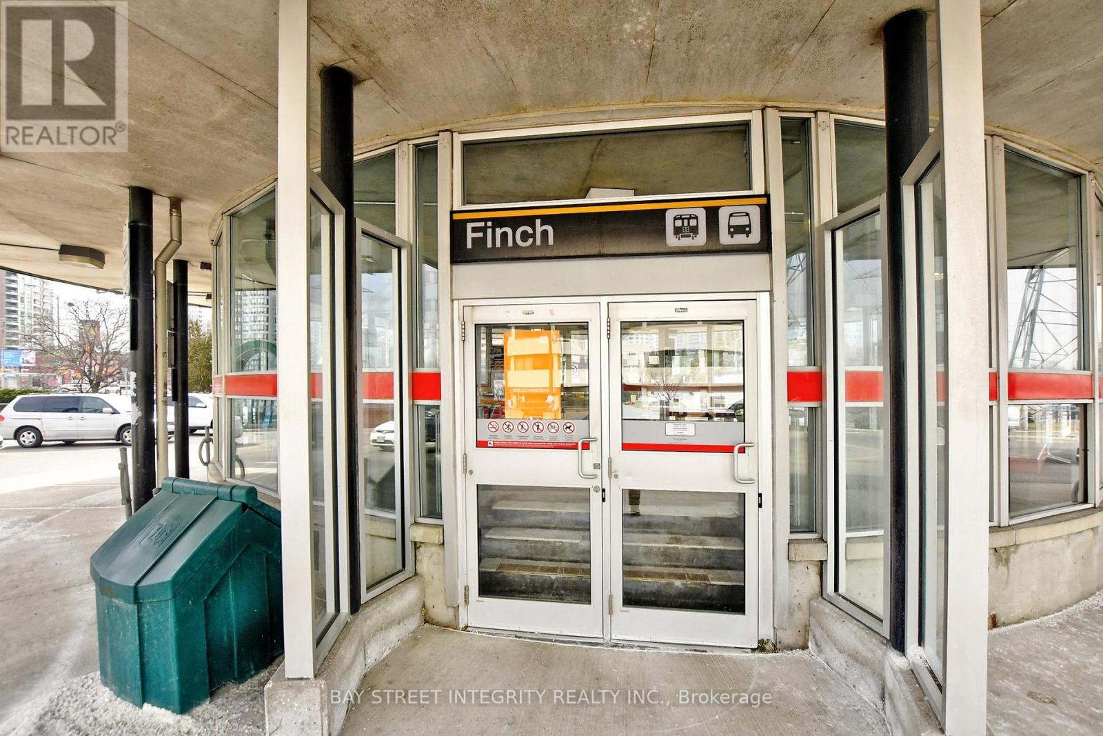 #1701 5740 YONGE STREET - 36