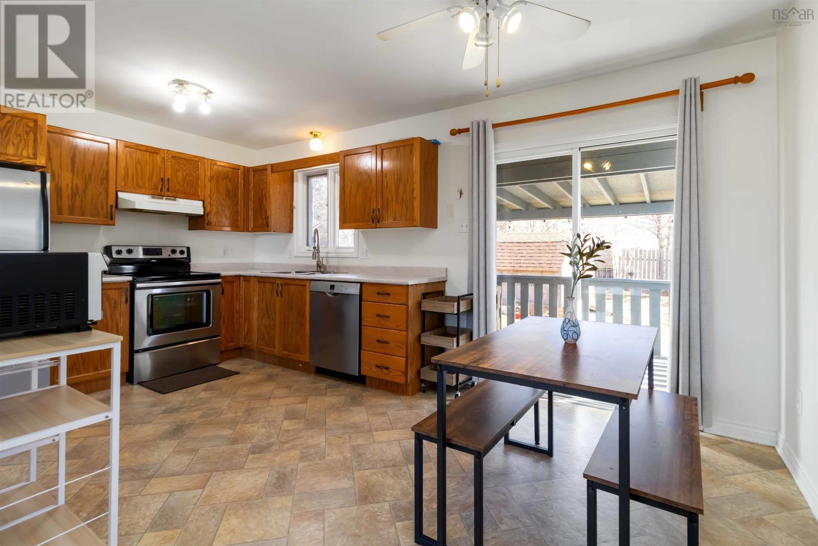 Property 15 of 48 of 606 Caldwell Road