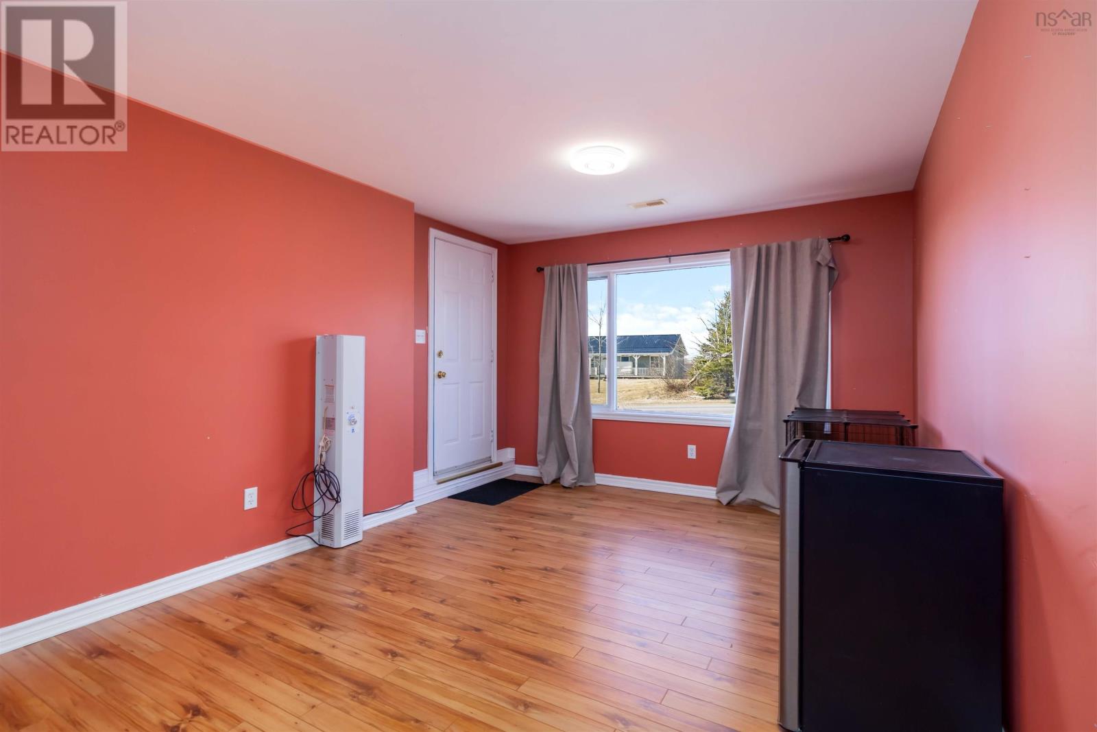 Property 33 of 48 of 606 Caldwell Road