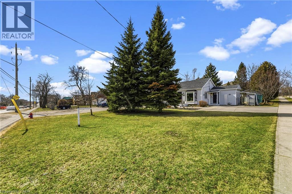 1378 UPPER WELLINGTON Street, Hamilton, Ontario, L9A3S9 — Photo 3