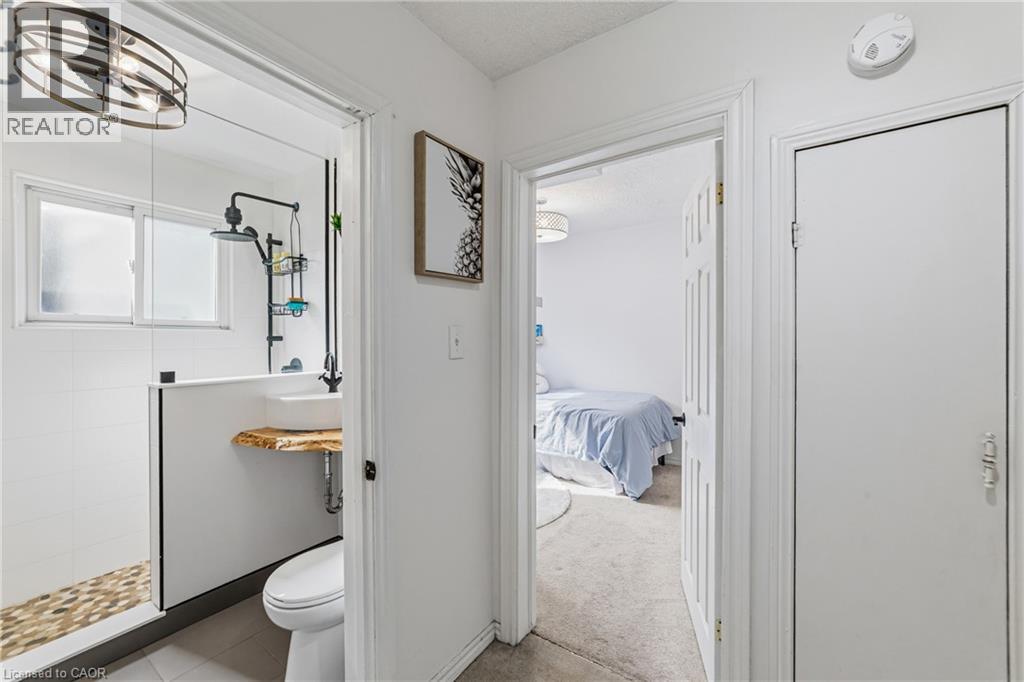1378 UPPER WELLINGTON Street, Hamilton, Ontario, L9A3S9 — Photo 14