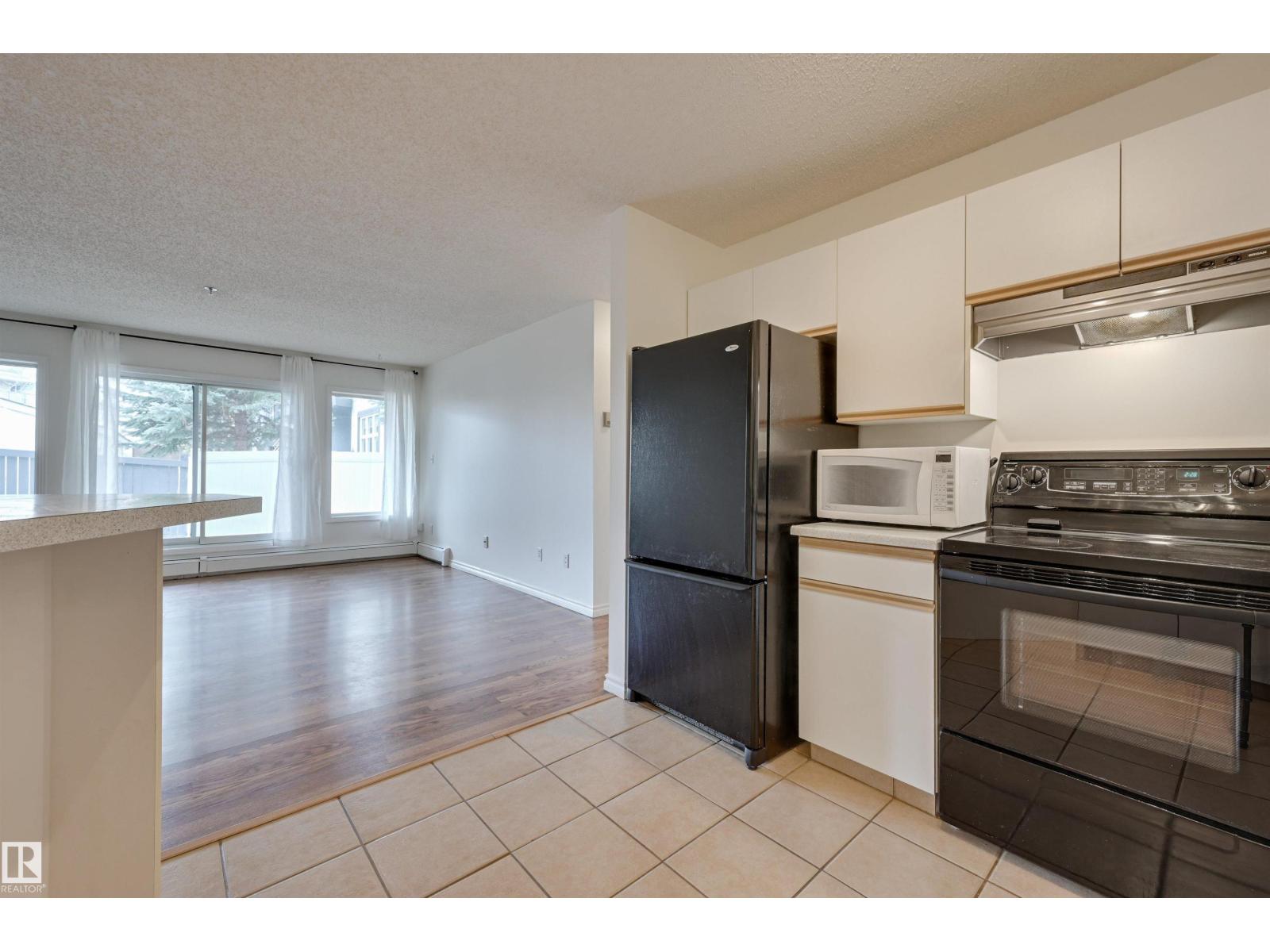 #106 11915 106 AV NW, Edmonton