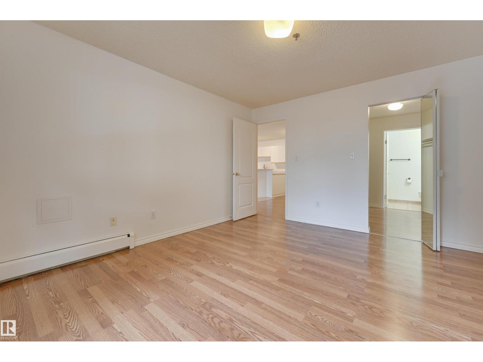 #106 11915 106 AV NW, Edmonton