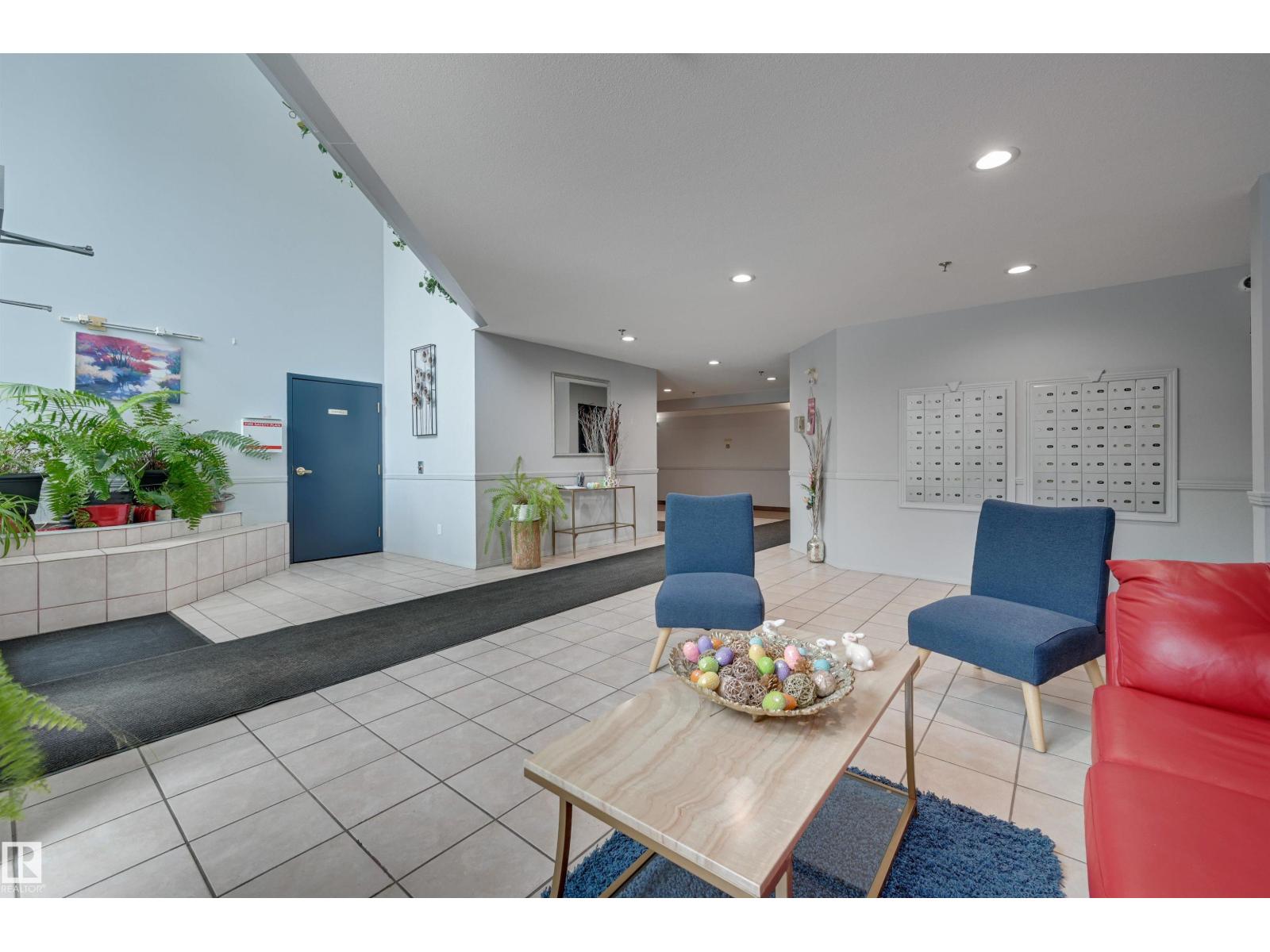 #106 11915 106 AV NW, Edmonton