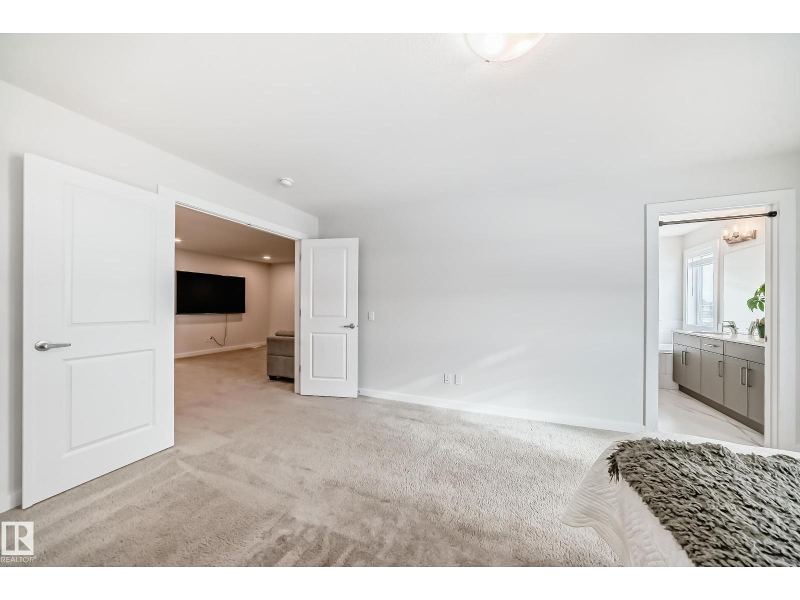 2935 CHOKECHERRY CM SW, Edmonton