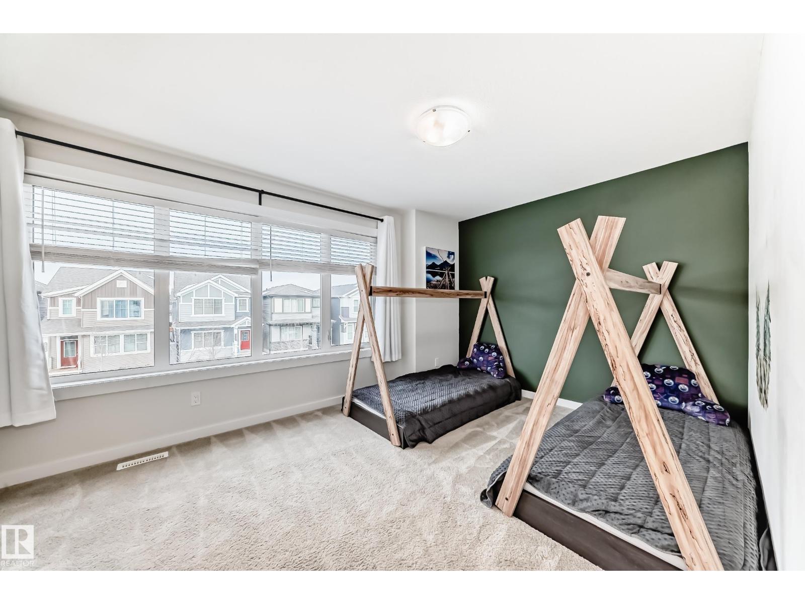 2935 CHOKECHERRY CM SW, Edmonton