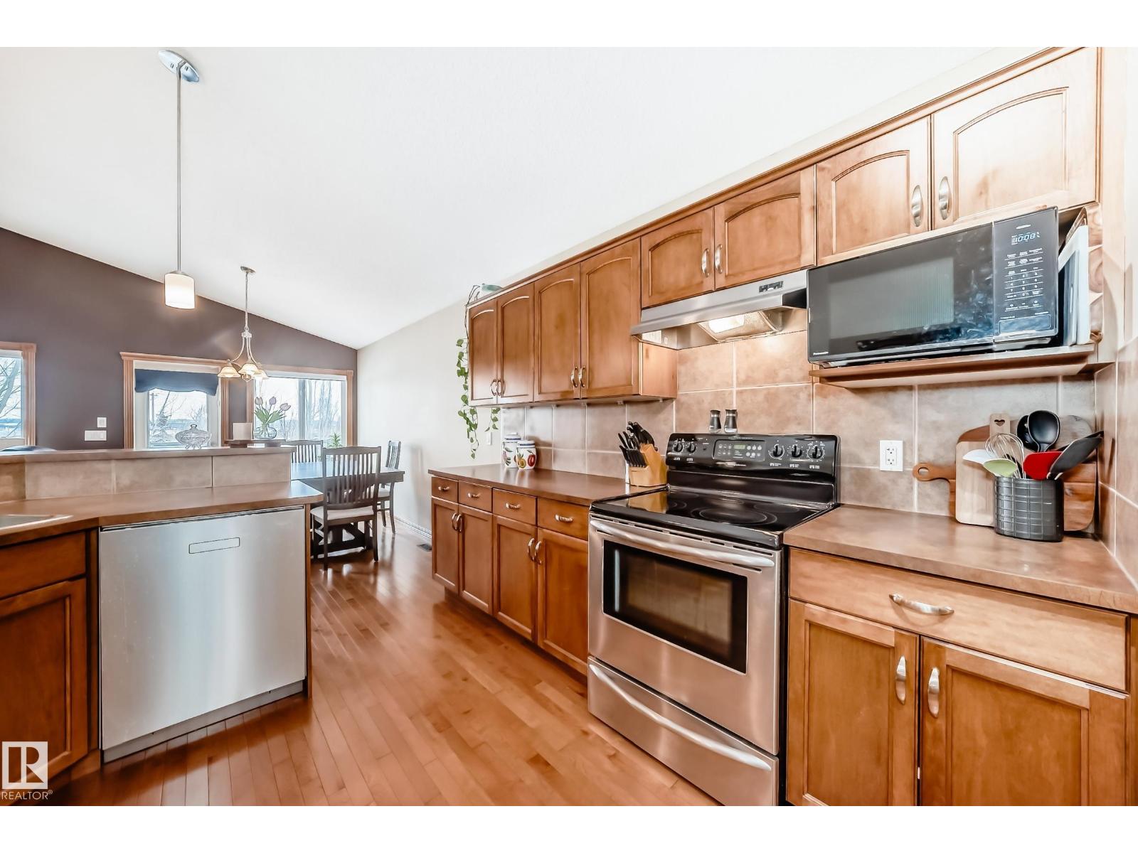 9 Linksview CV, Spruce Grove