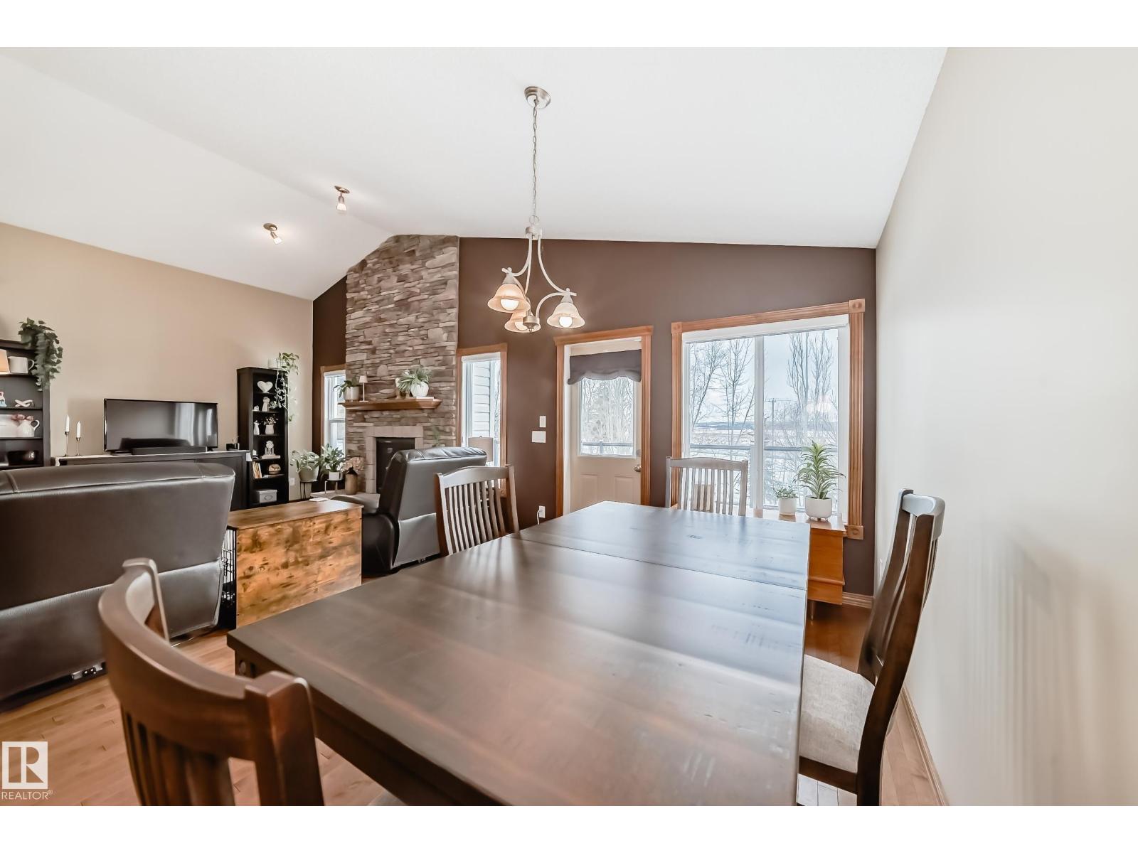 9 Linksview CV, Spruce Grove