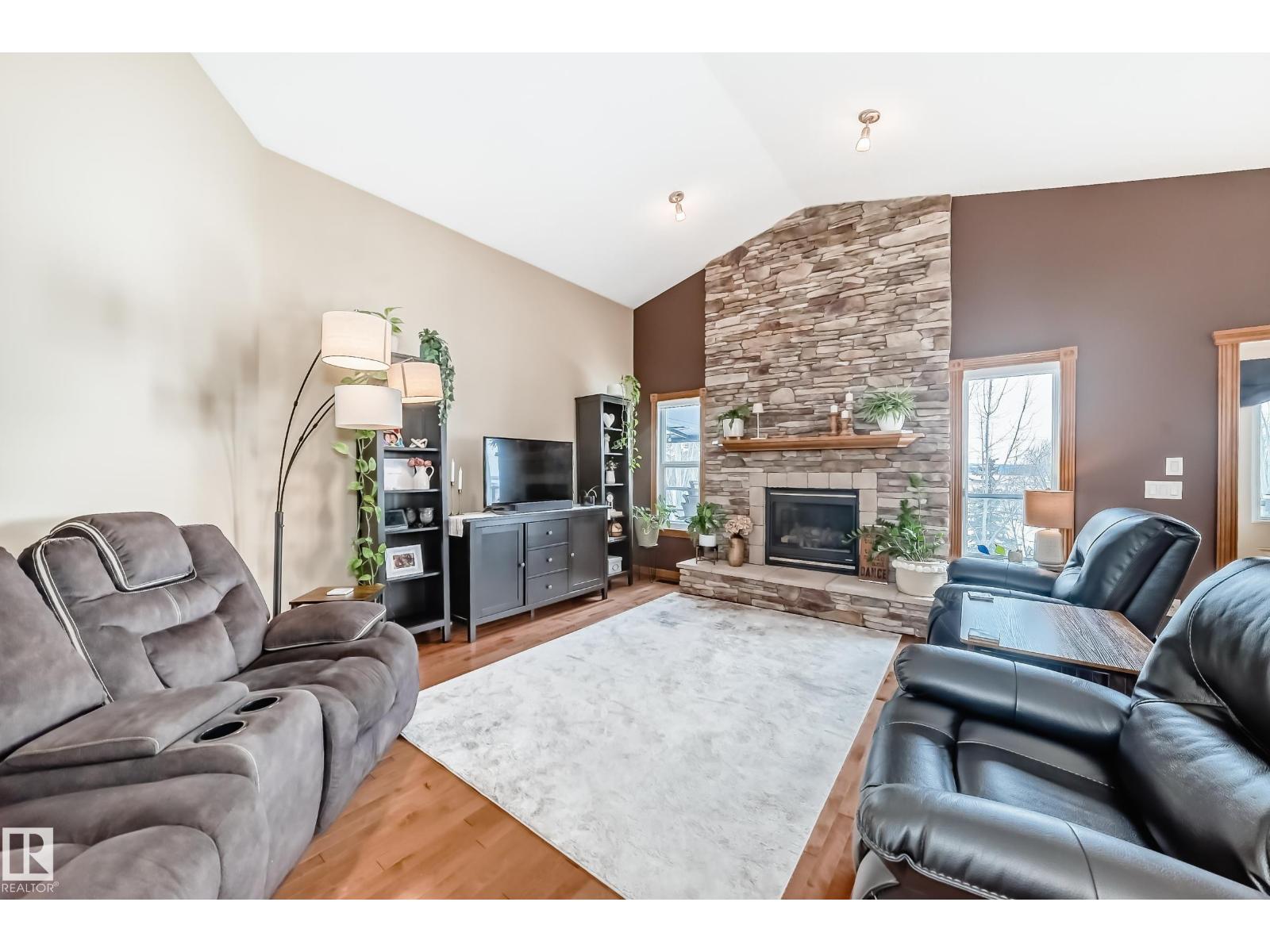 9 Linksview CV, Spruce Grove